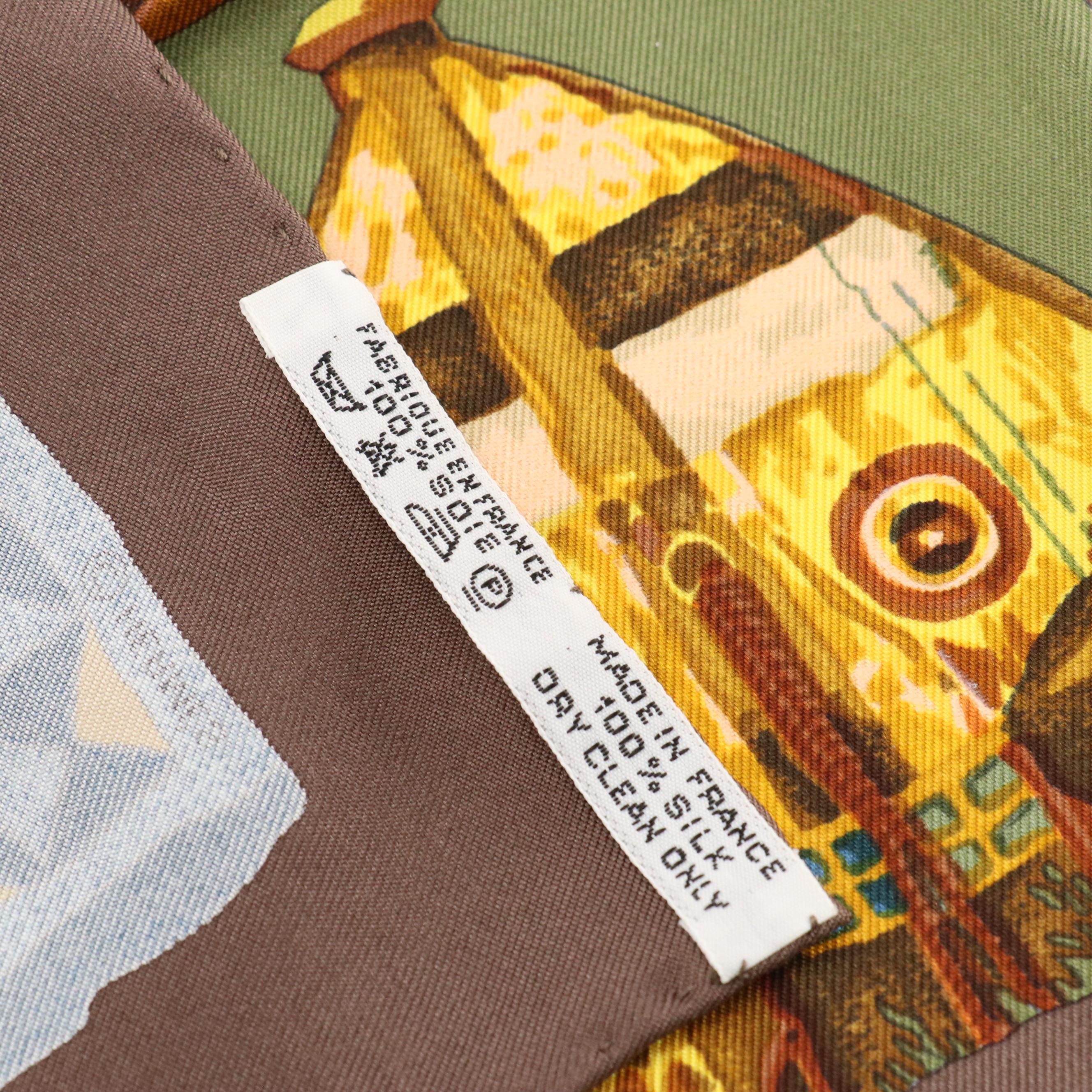 Hermès "Persona" Scarf 90 in Silk Twill