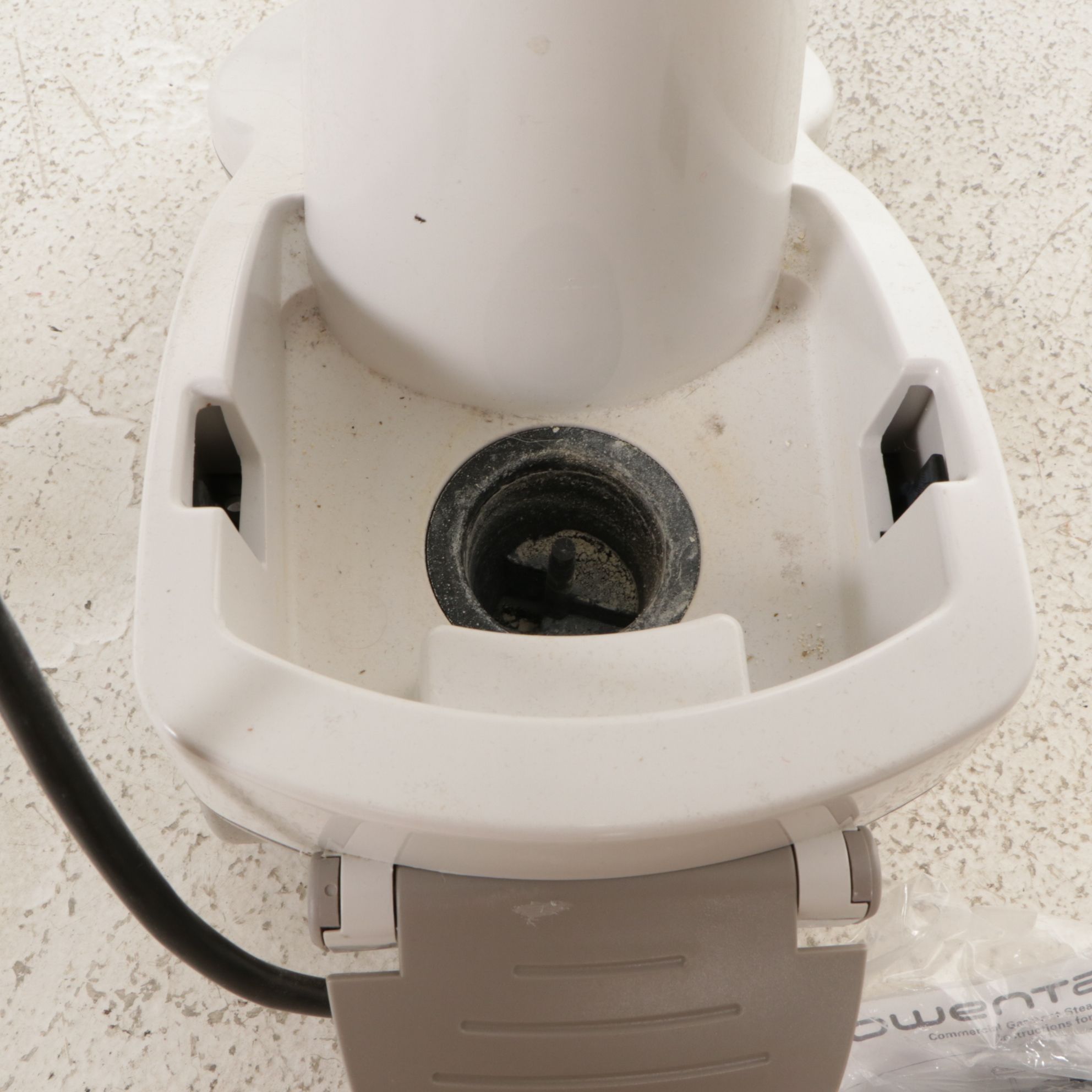 Rowenta Commercial Portable Vertical Garment Steamer