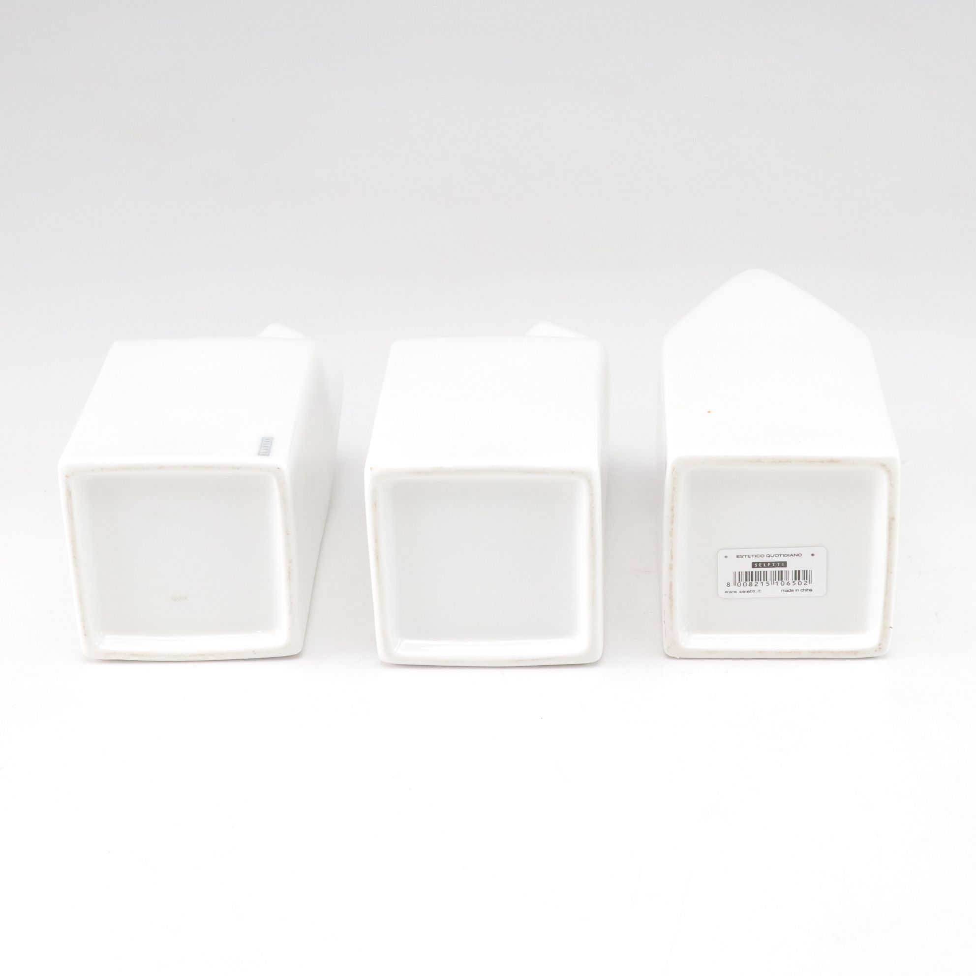 Seletti Ceramic Milk Carton Creamers with Giraffe Patterned Salad Servers