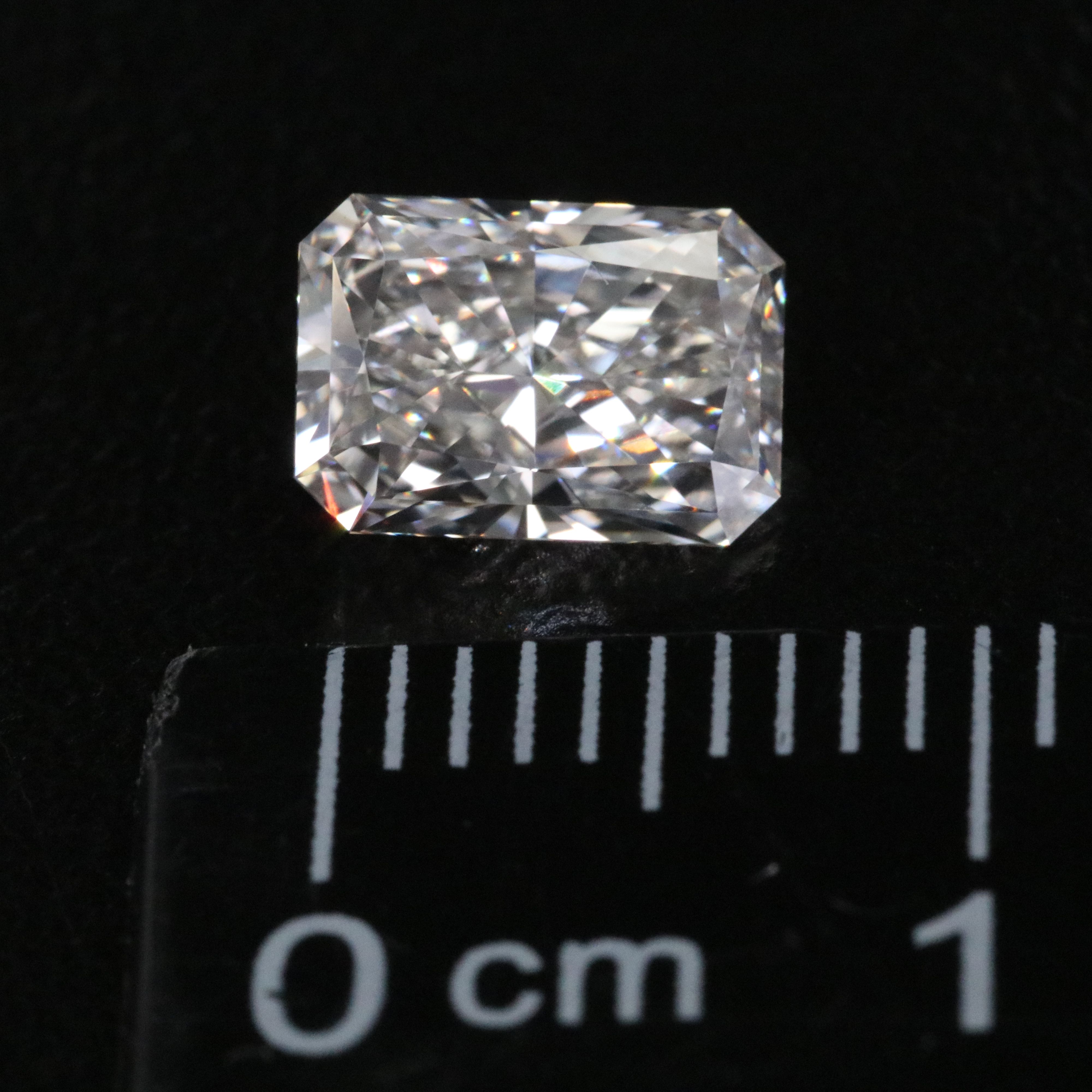 Loose 1.23 CT Lab Grown Diamond with IGI Report