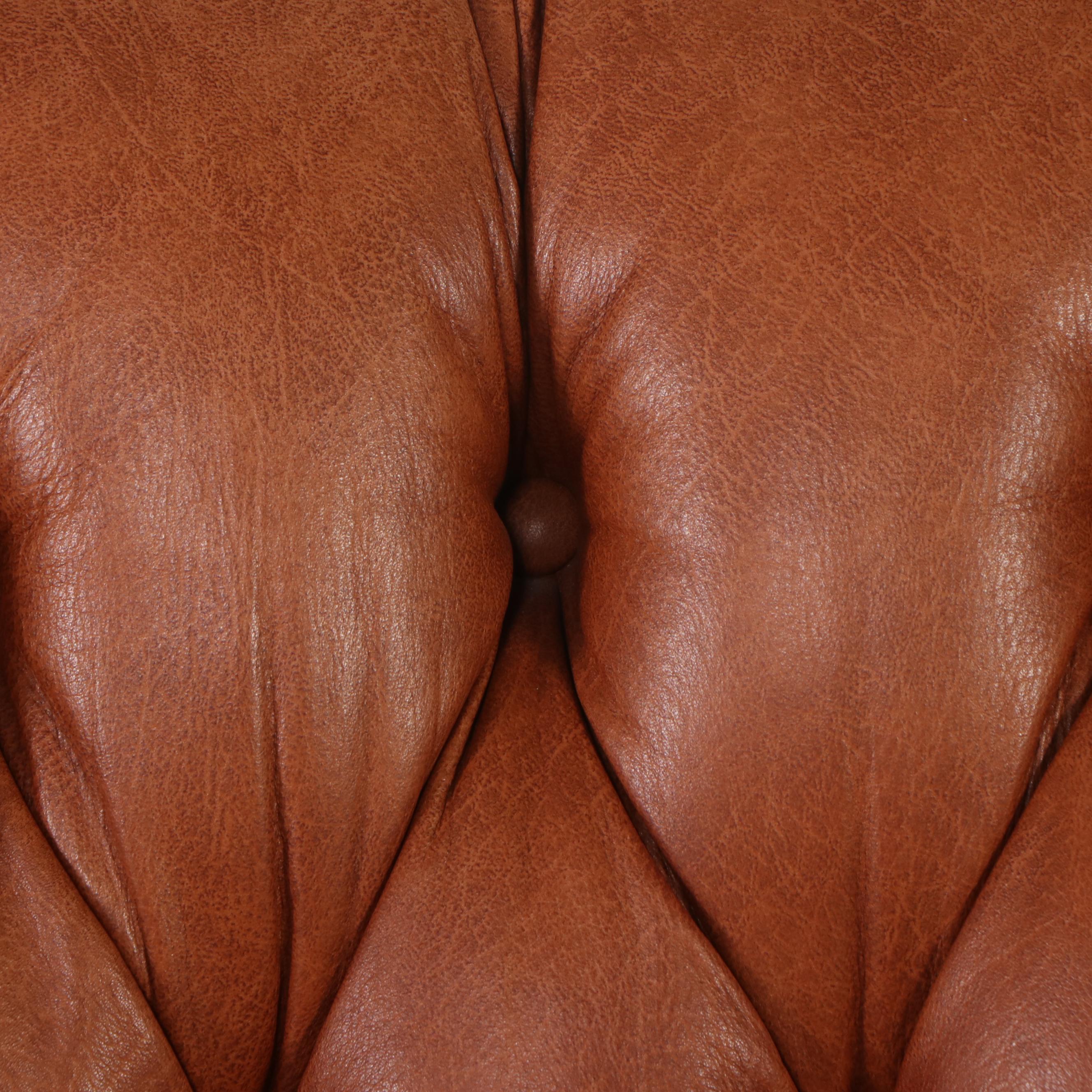 Thomasville Button-Tufted Leather Upholstered Club Chair and Ottoman