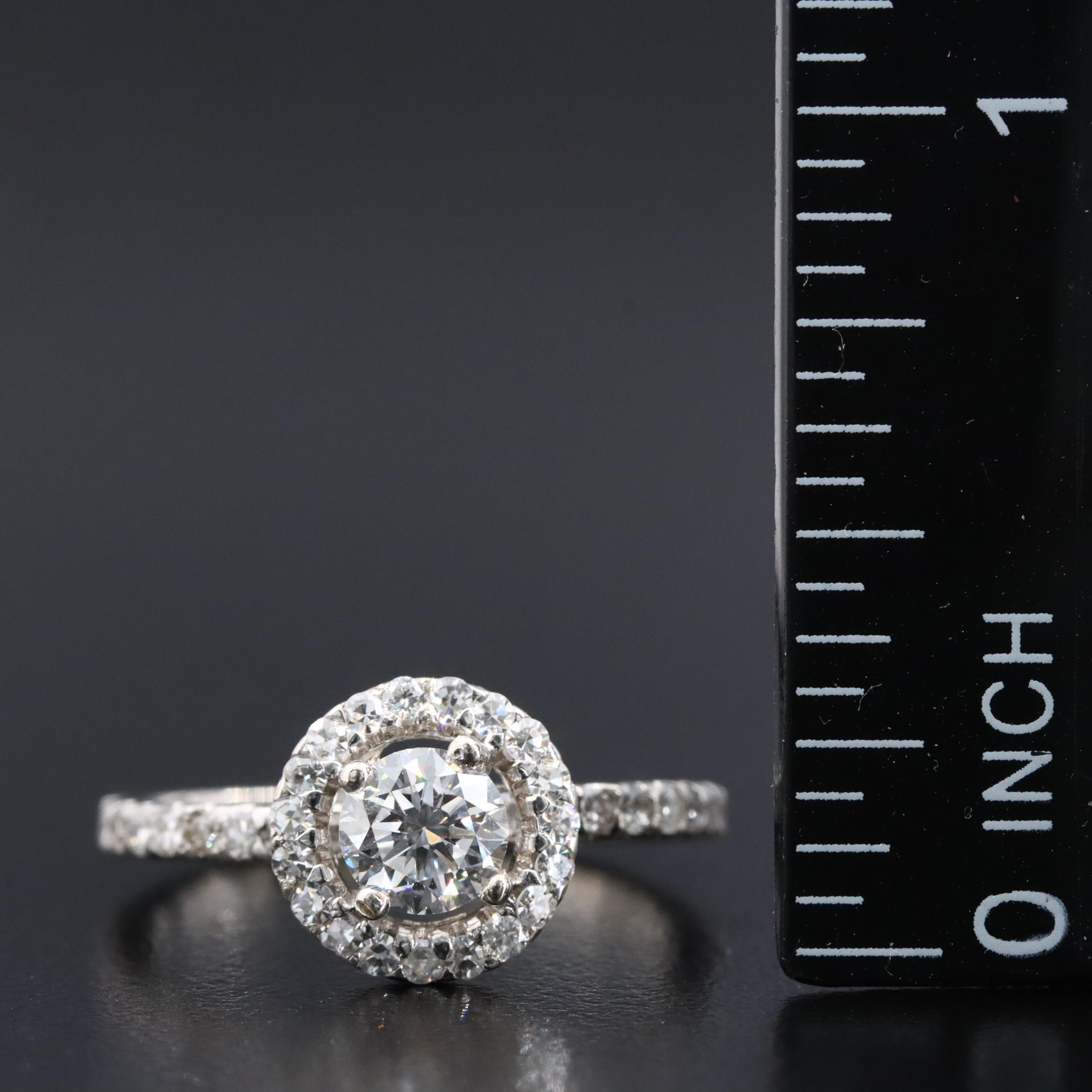 14K 0.97 CTW Daimond Ring with Lab Grown Center