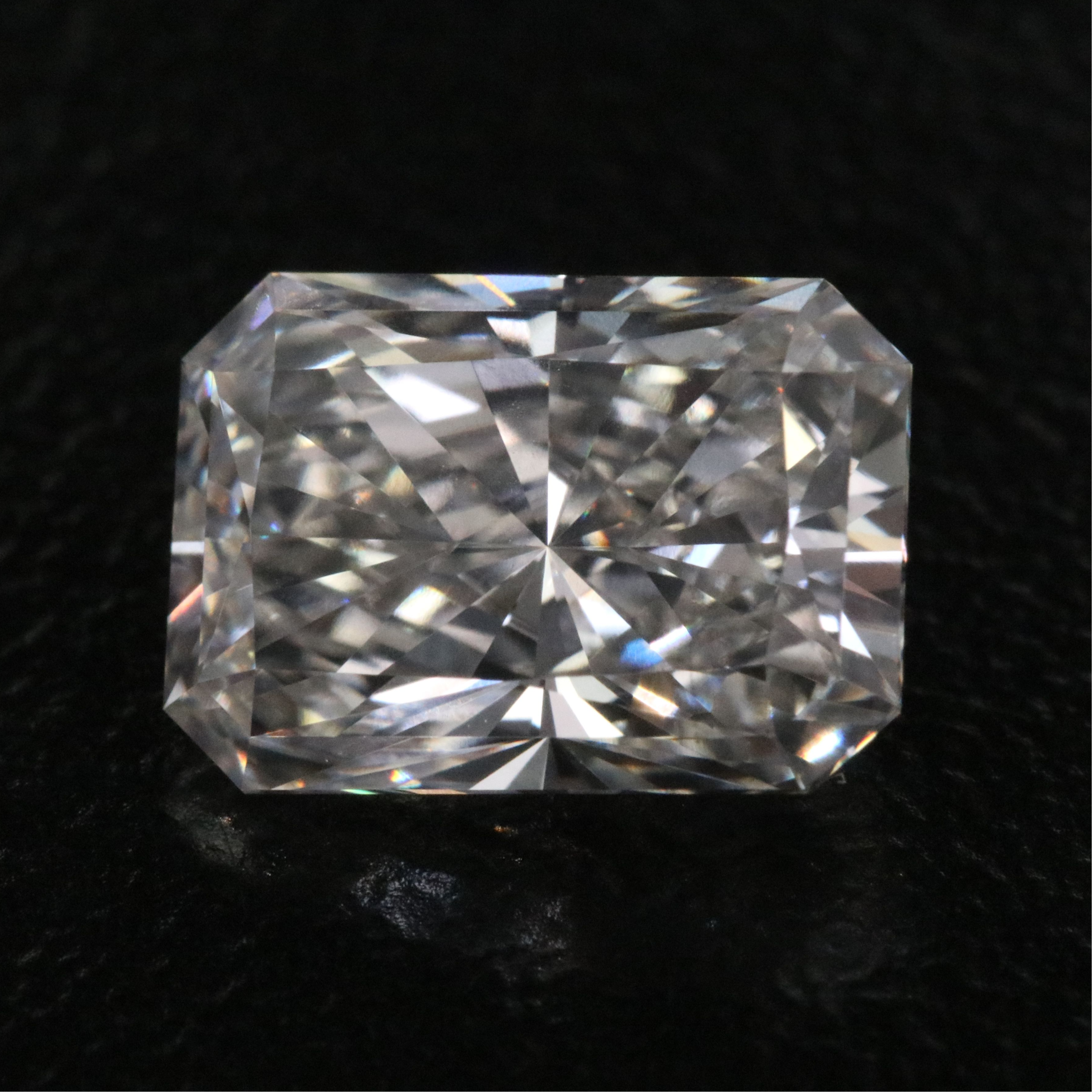 Loose 1.86 CT Lab Grown Diamond with IGI Report