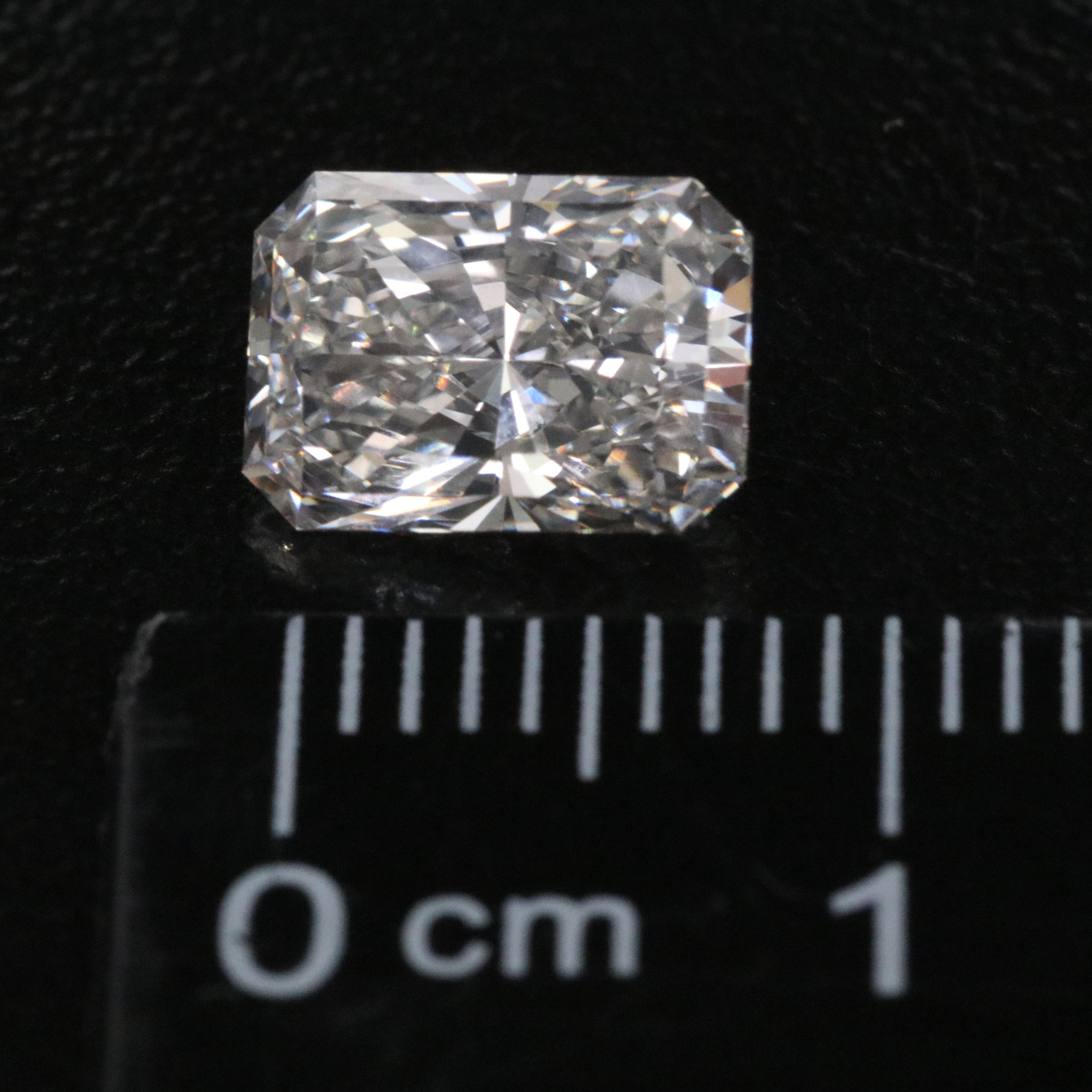 Loose 1.86 CT Lab Grown Diamond with IGI Report