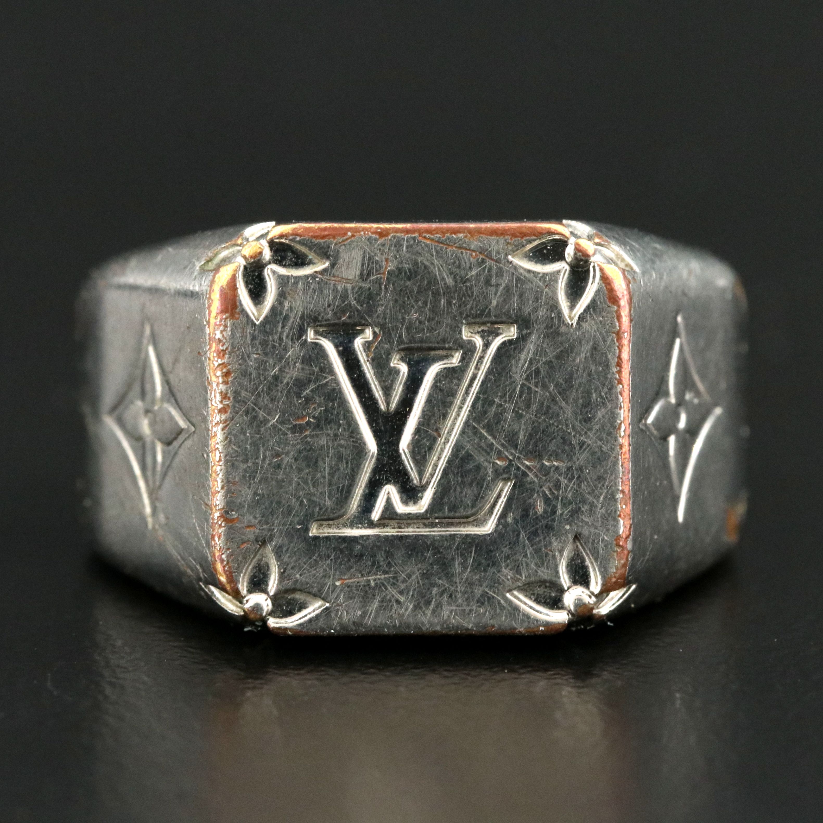 Louis Vuitton Signet Ring
