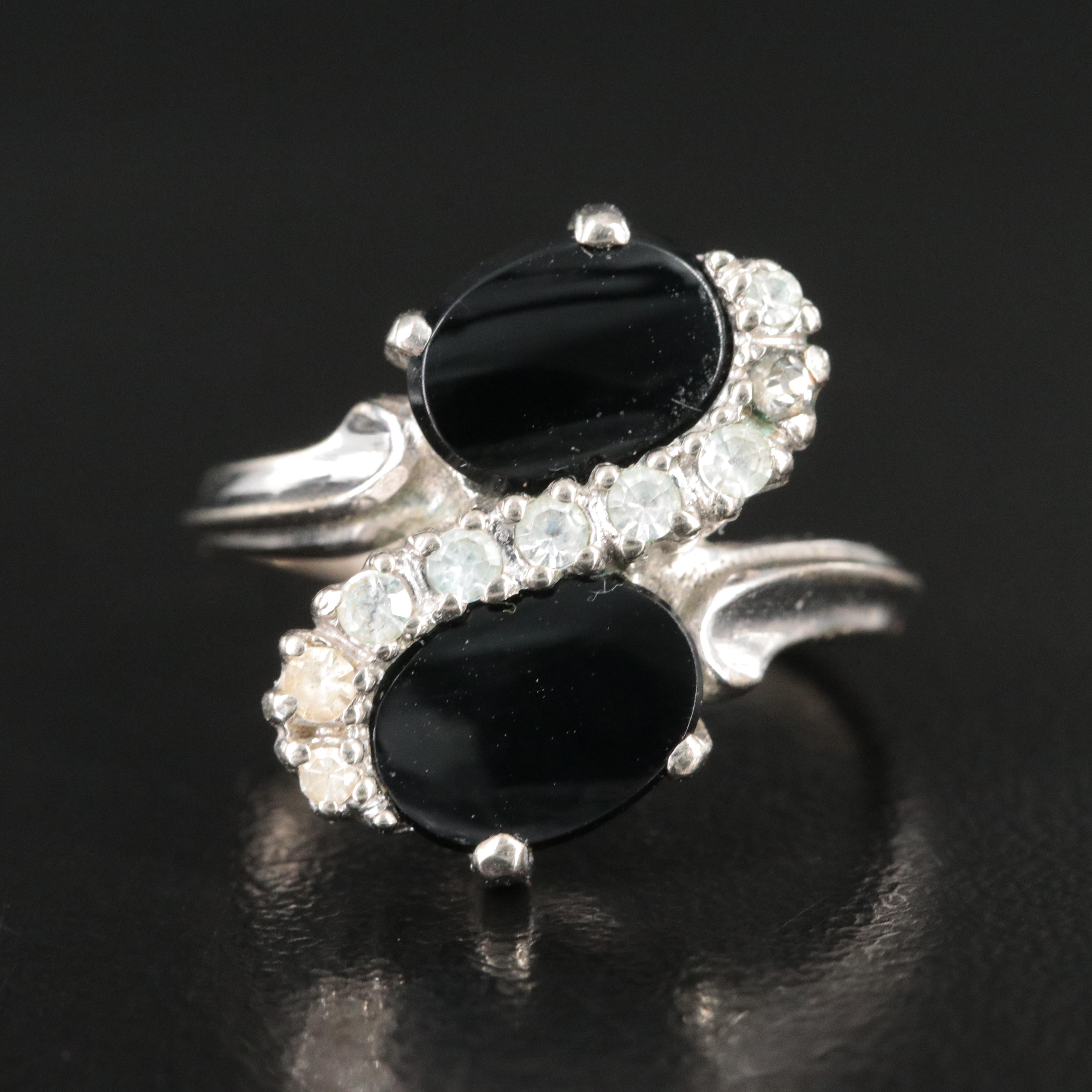 10K Black Onyx and Spinel Ring