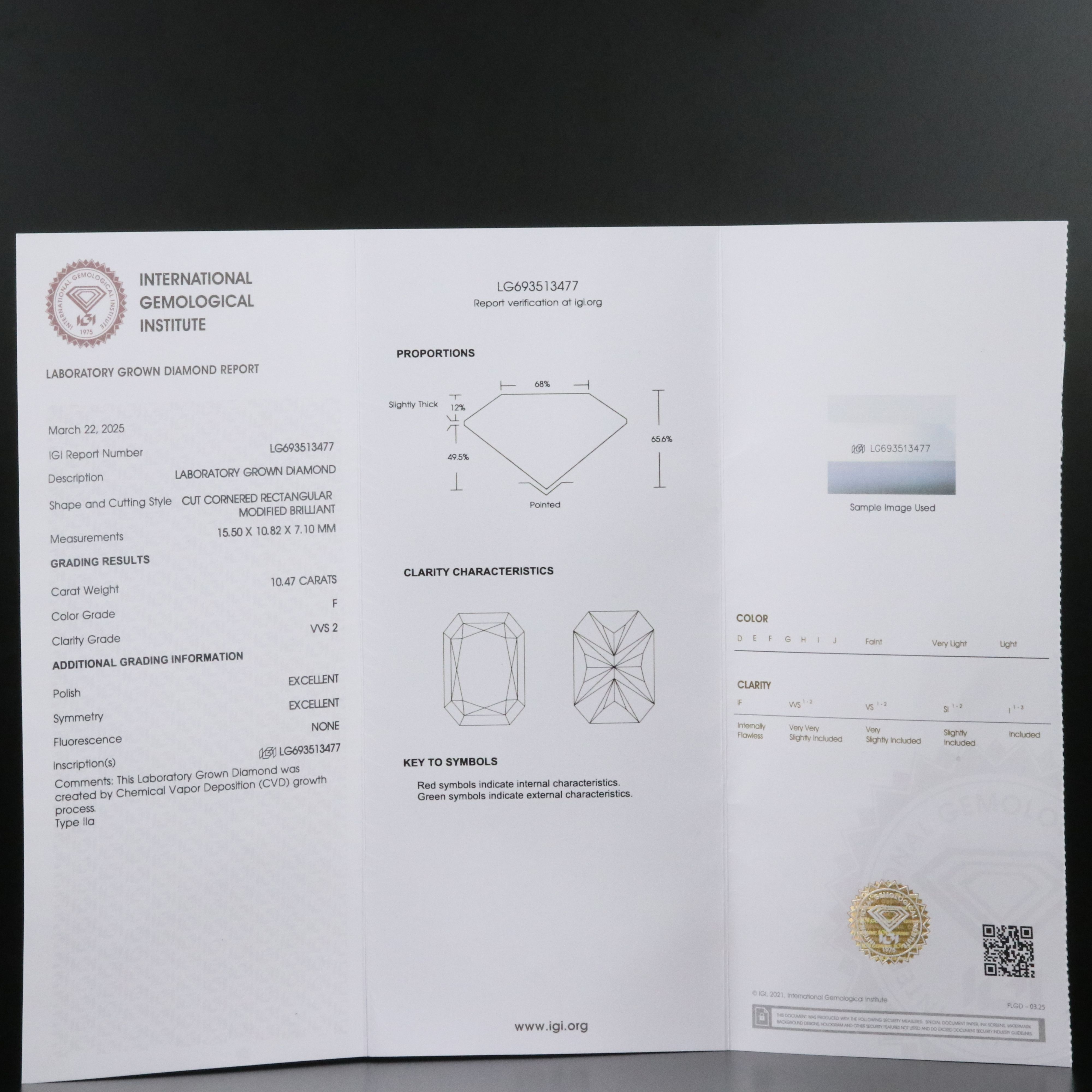 18K 10.47 CT Lab Grown Diamond Ring with IGI Report