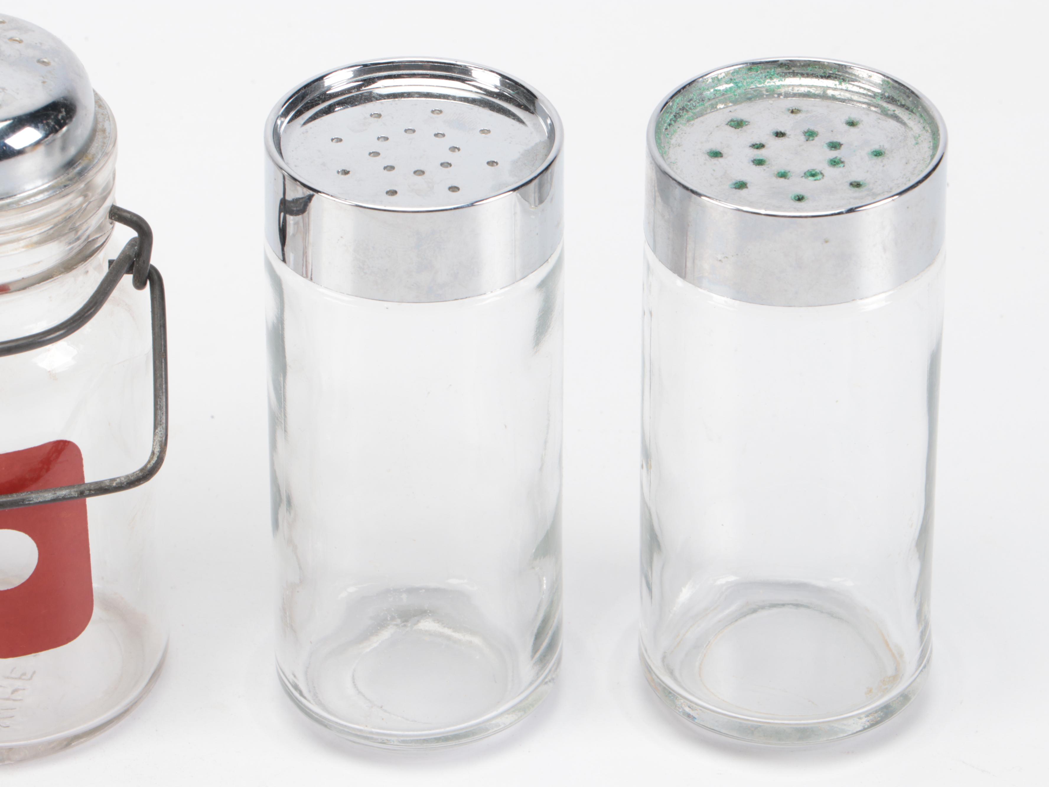 Revere Ware Stainless Steel Pan with Oil Sprayer and Shakers