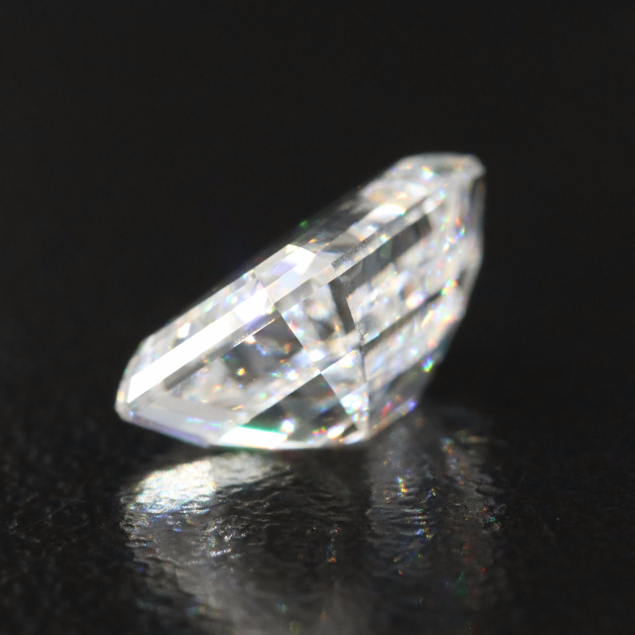 Loose 3.03 CT Lab Grown Diamond with IGI Report