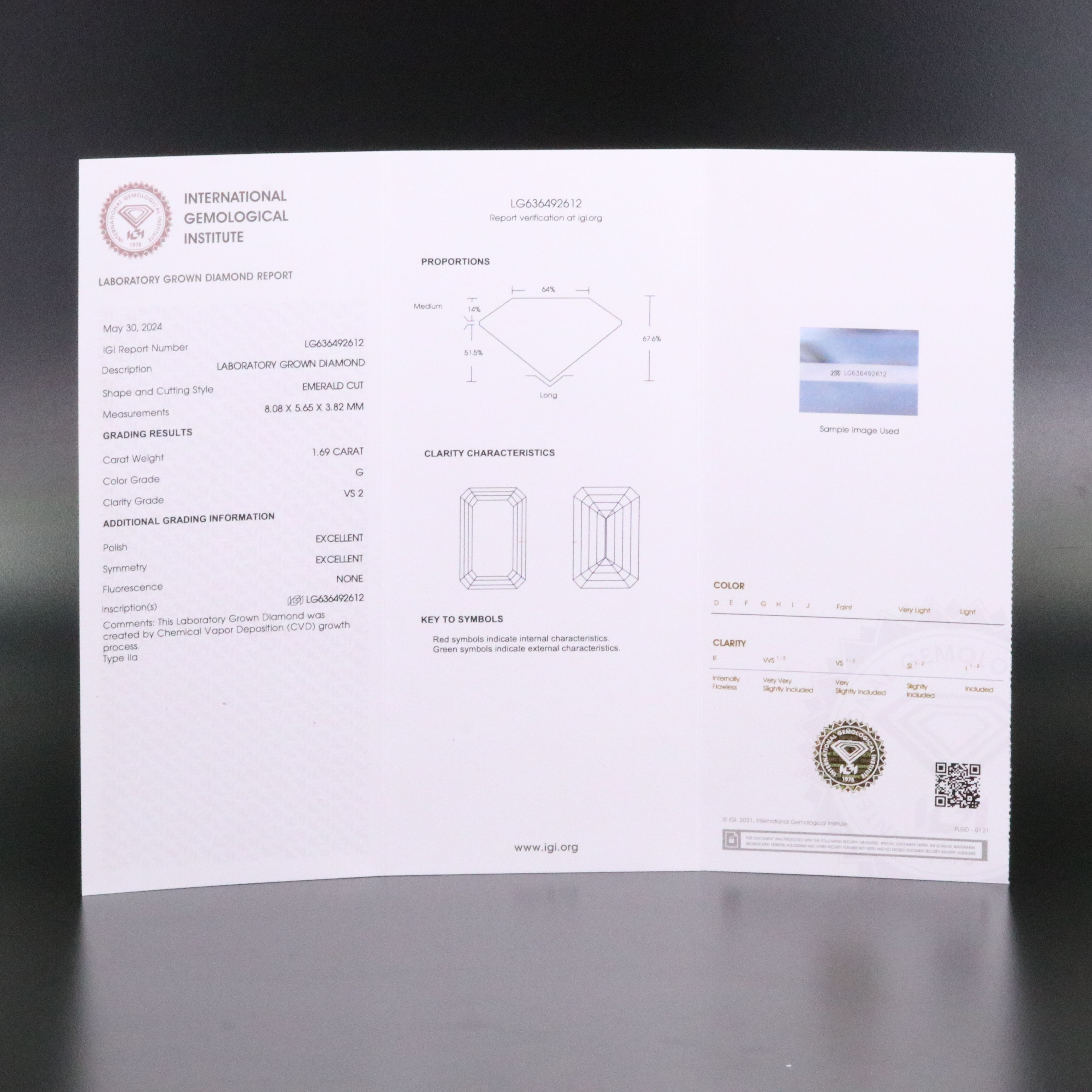 Loose 1.69 CT Lab Grown Diamond with IGI Report