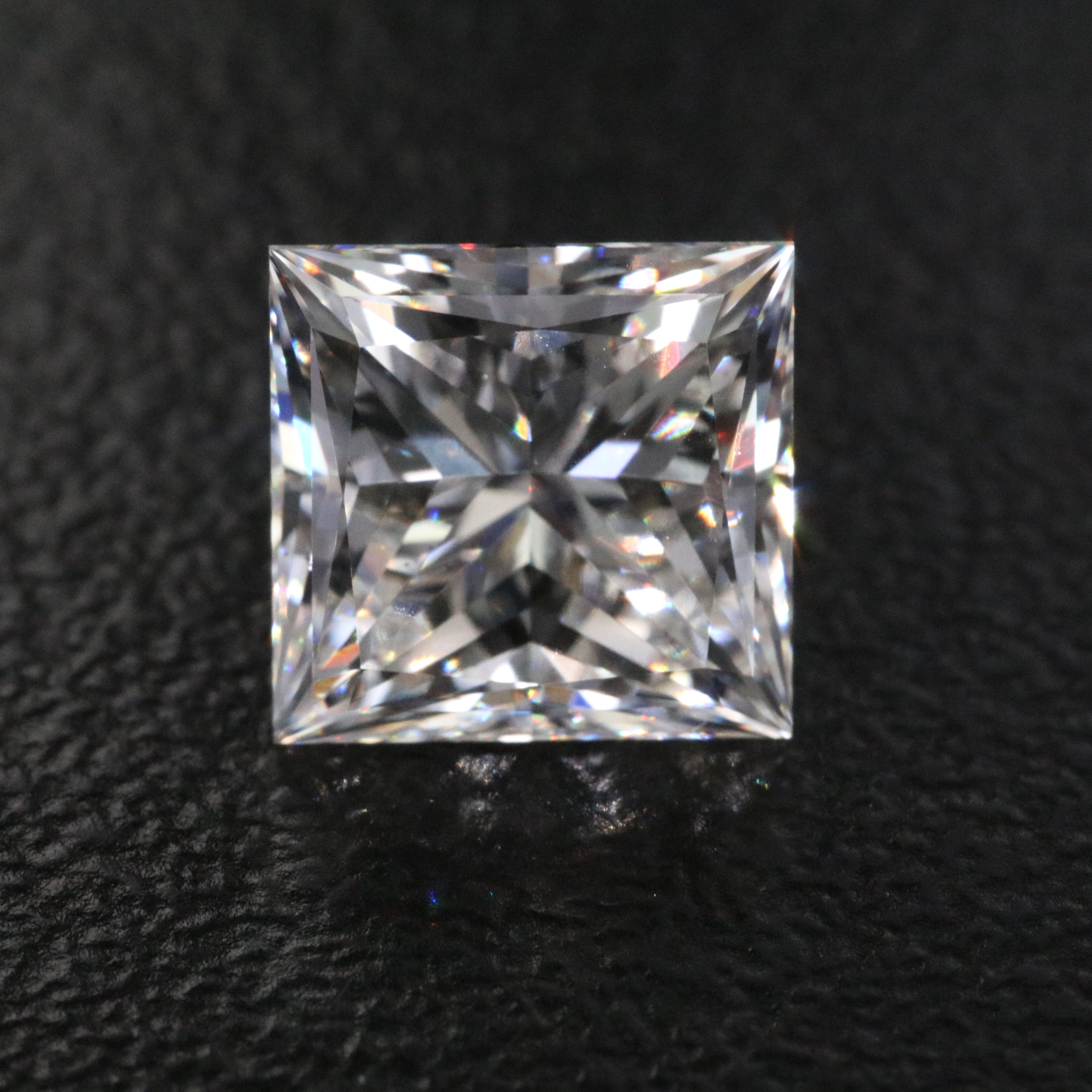 Loose 1.9 CT Lab Grown Diamond with IGI Report