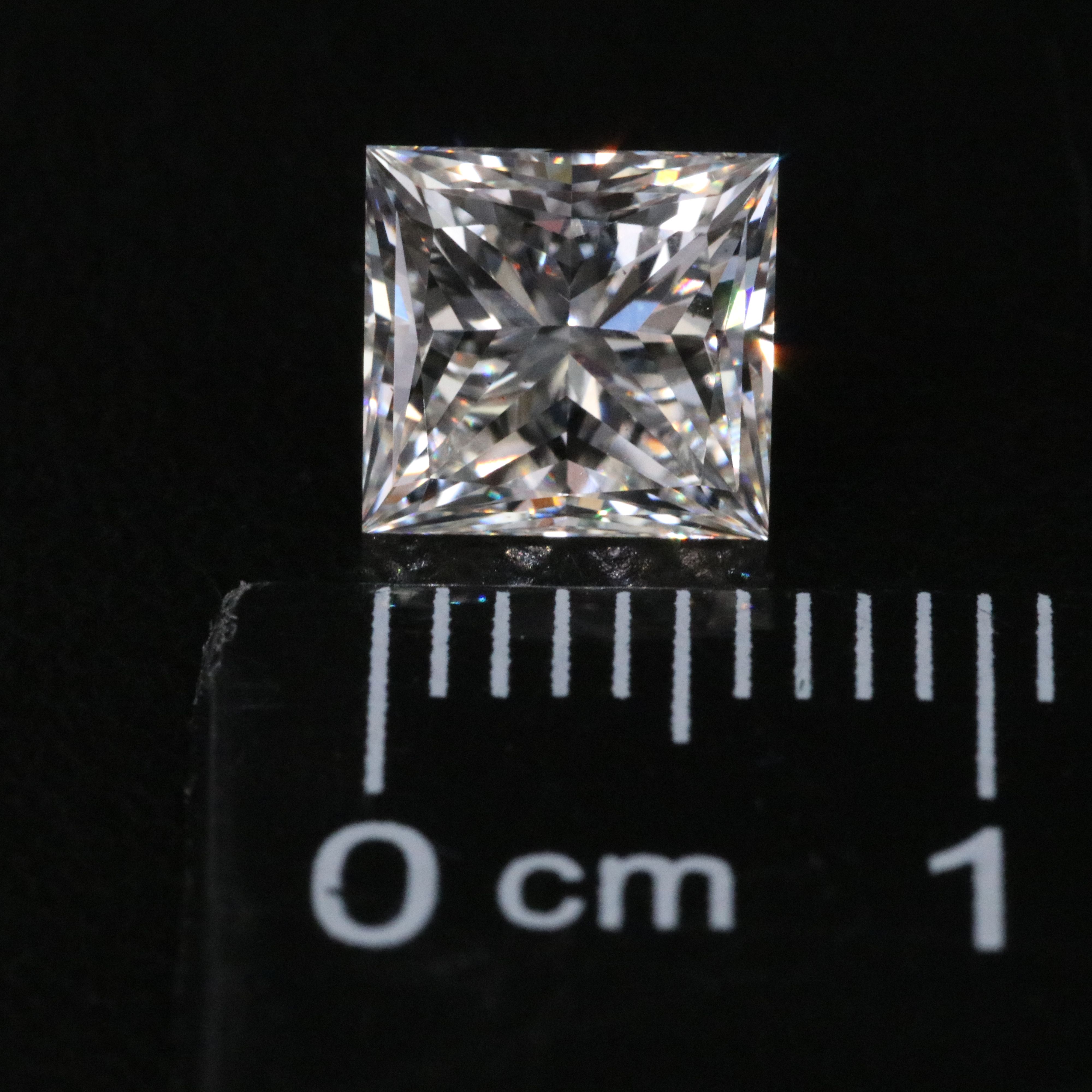 Loose 1.9 CT Lab Grown Diamond with IGI Report