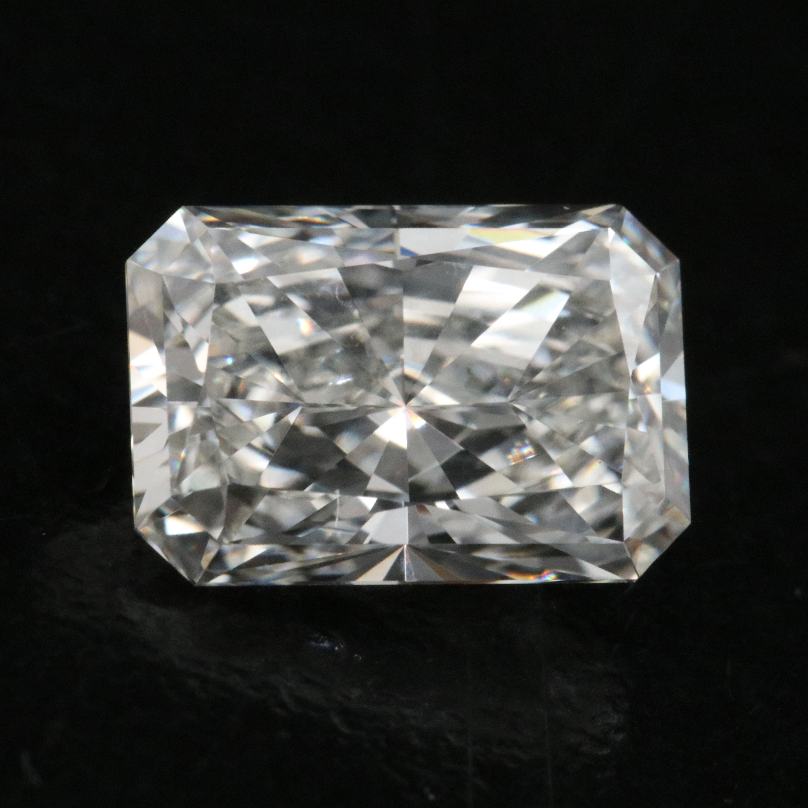 Loose 1.92 CT Lab Grown Diamond with IGI Report