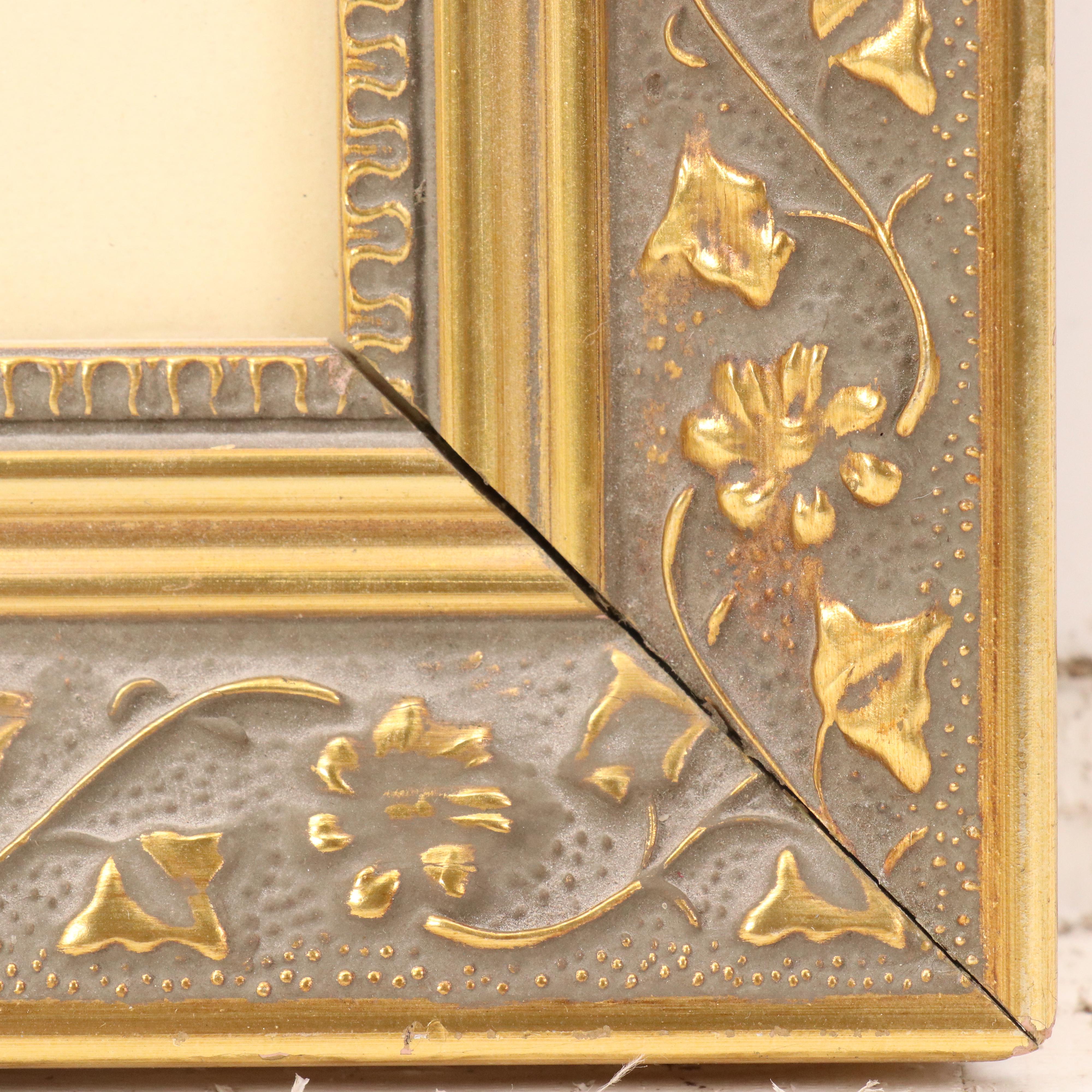 "Moro Light" Tobacco Embossed Chromolithograph Cigar Box Label