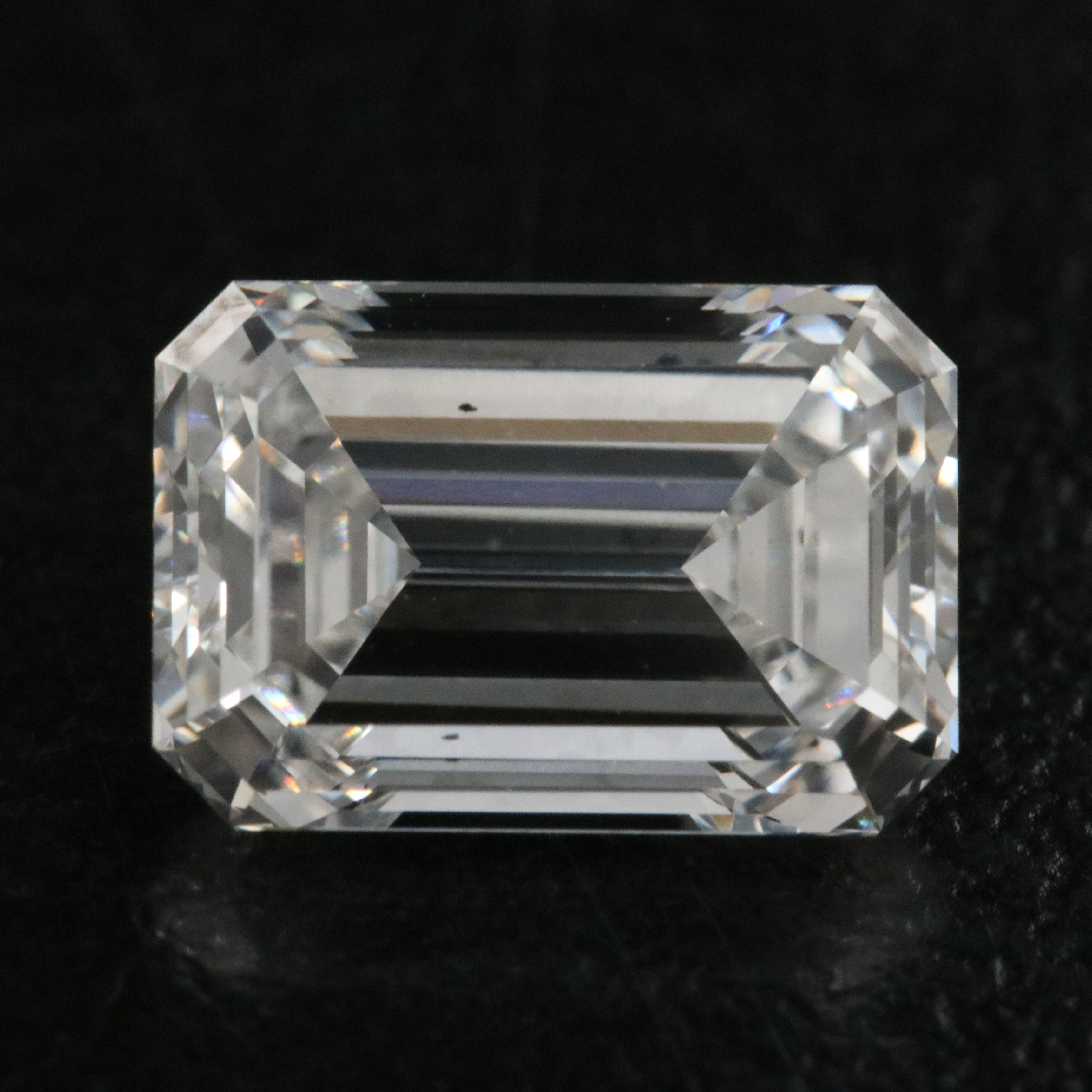 Loose 2.68 CT Lab Grown Diamond with IGI Report