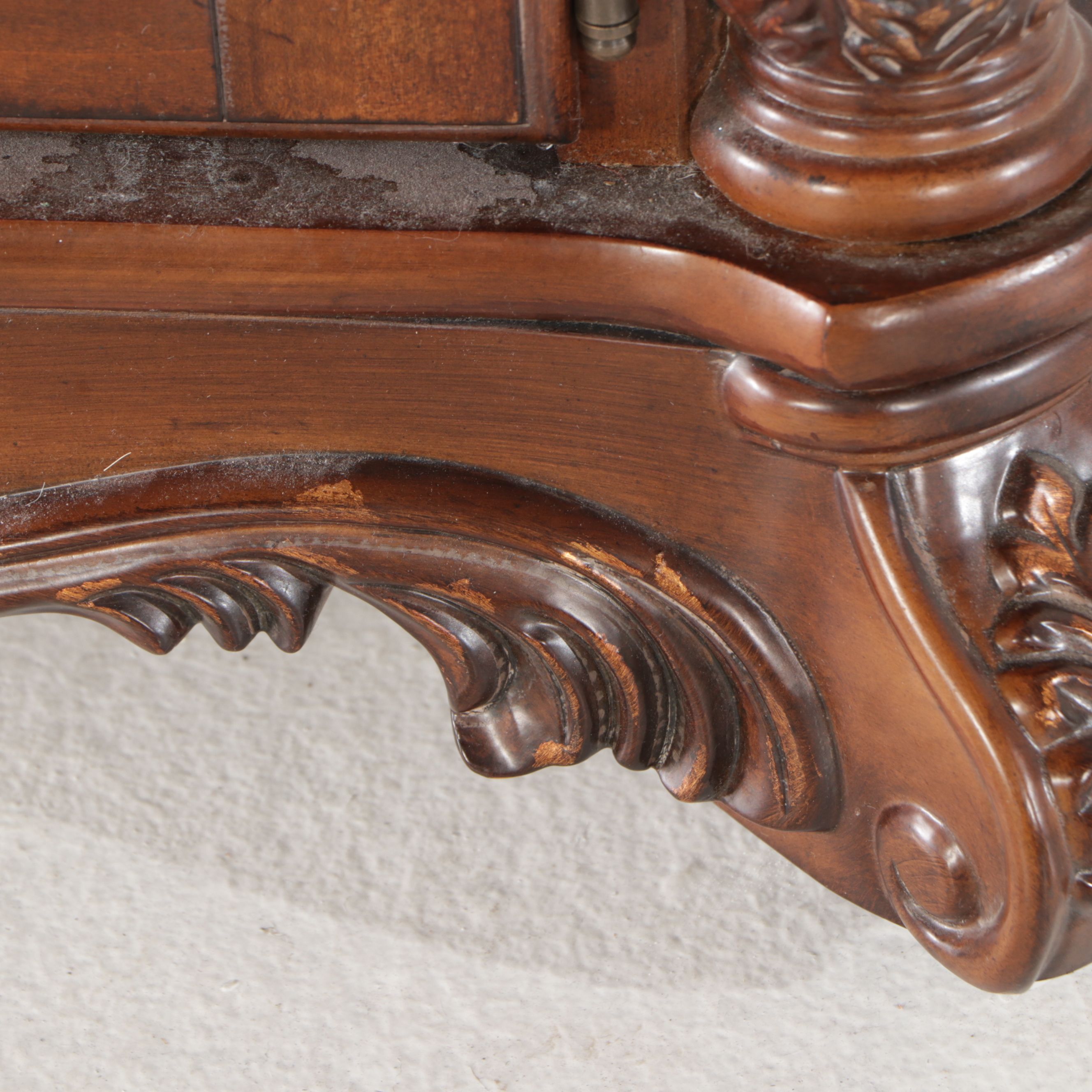 AICO Victoria Palace Wooden Full Length Mirror with Storage