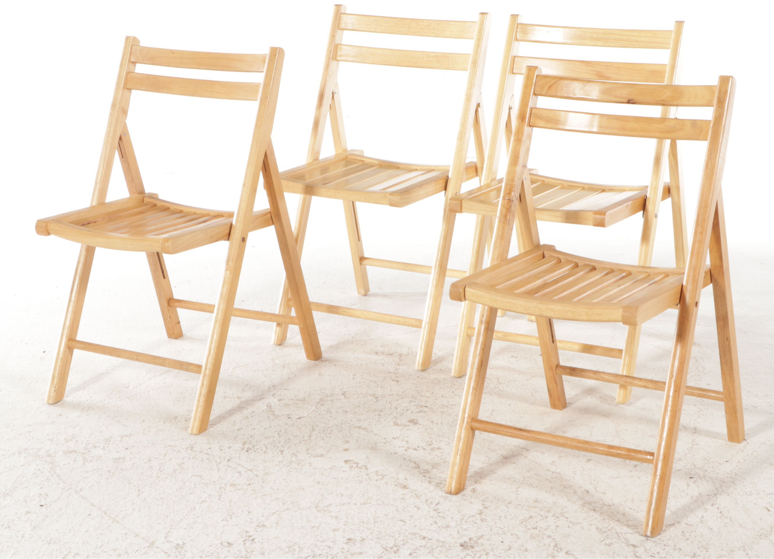 Four Apple Furniture Blonde Wood Folding Chairs with Folding Accent Table