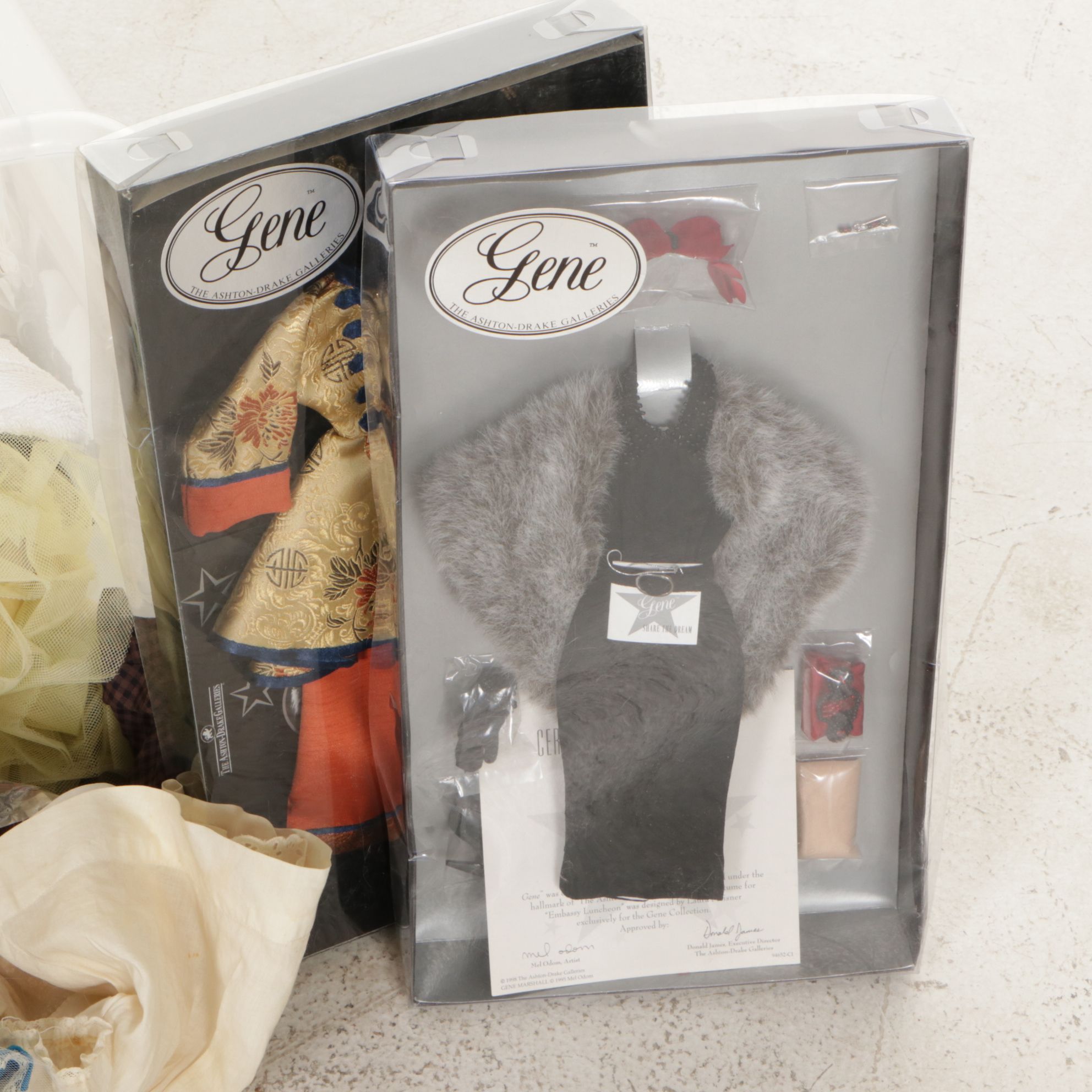 Discovery Collection of Doll Clothes and Accessories with Organizing Bins