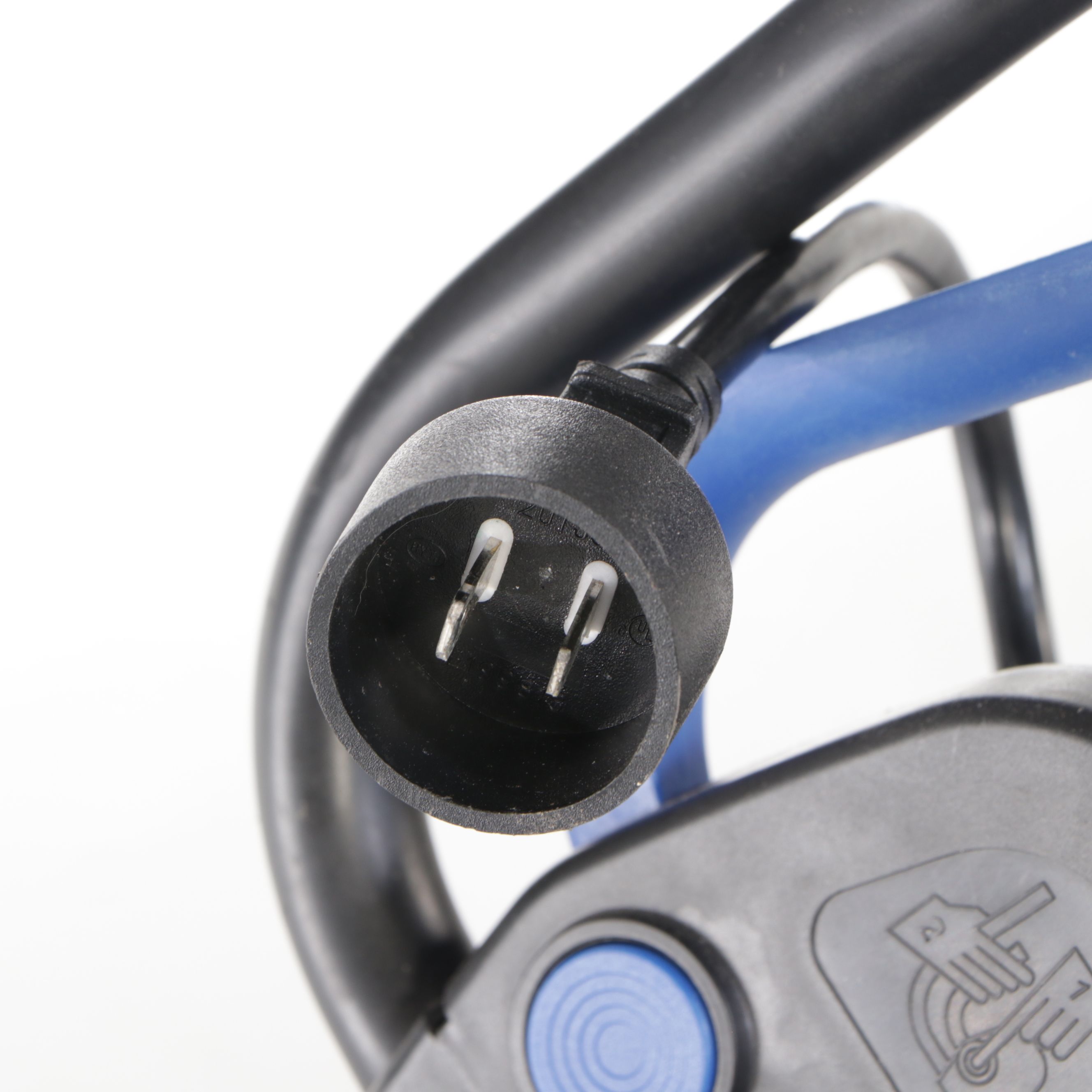 Snowjoe Model SJ623E Electric Snow Blower