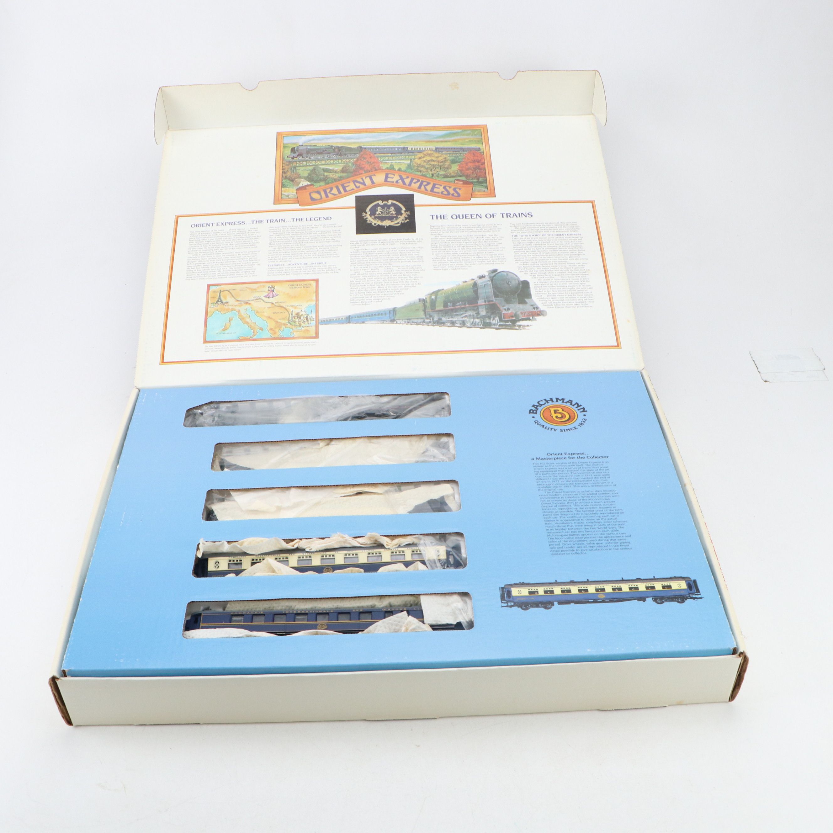Bachmann "Orient Express" and "Flying Scot" Model Train Box Sets