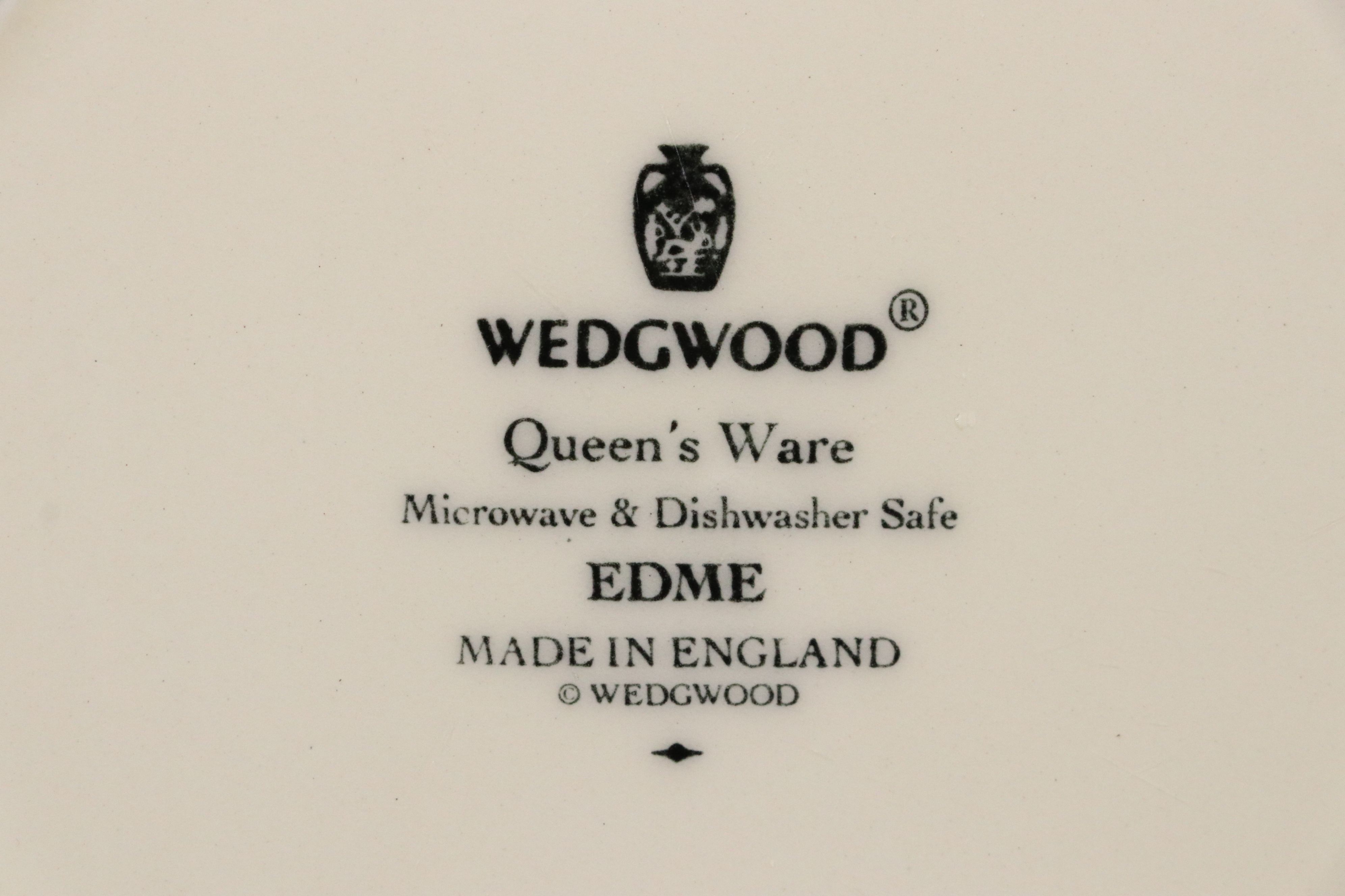 Wedgwood "Edme" Ceramic Dinnerware, 20th Century