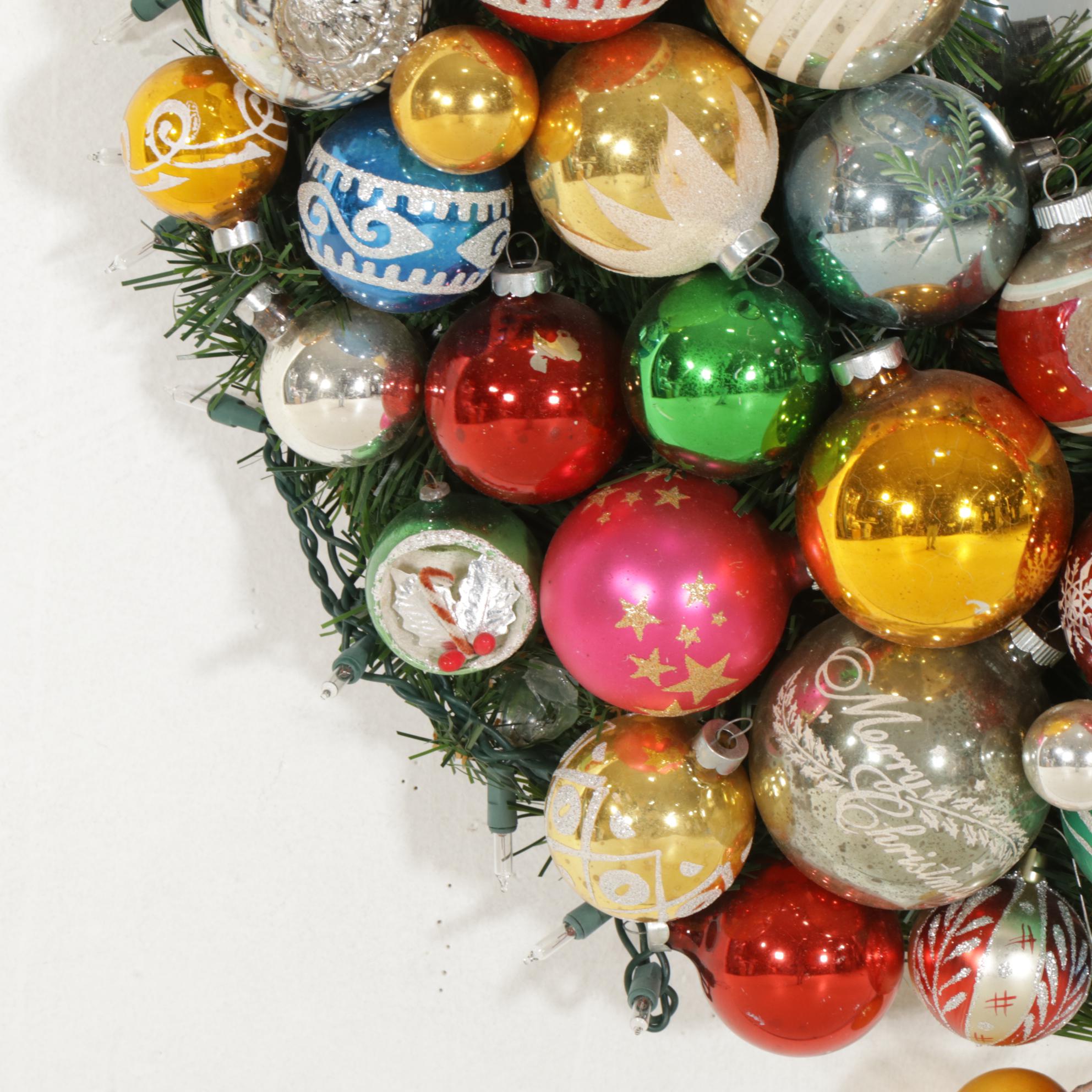 Illuminated Christmas Wreath with Glass Ornaments and Mirror