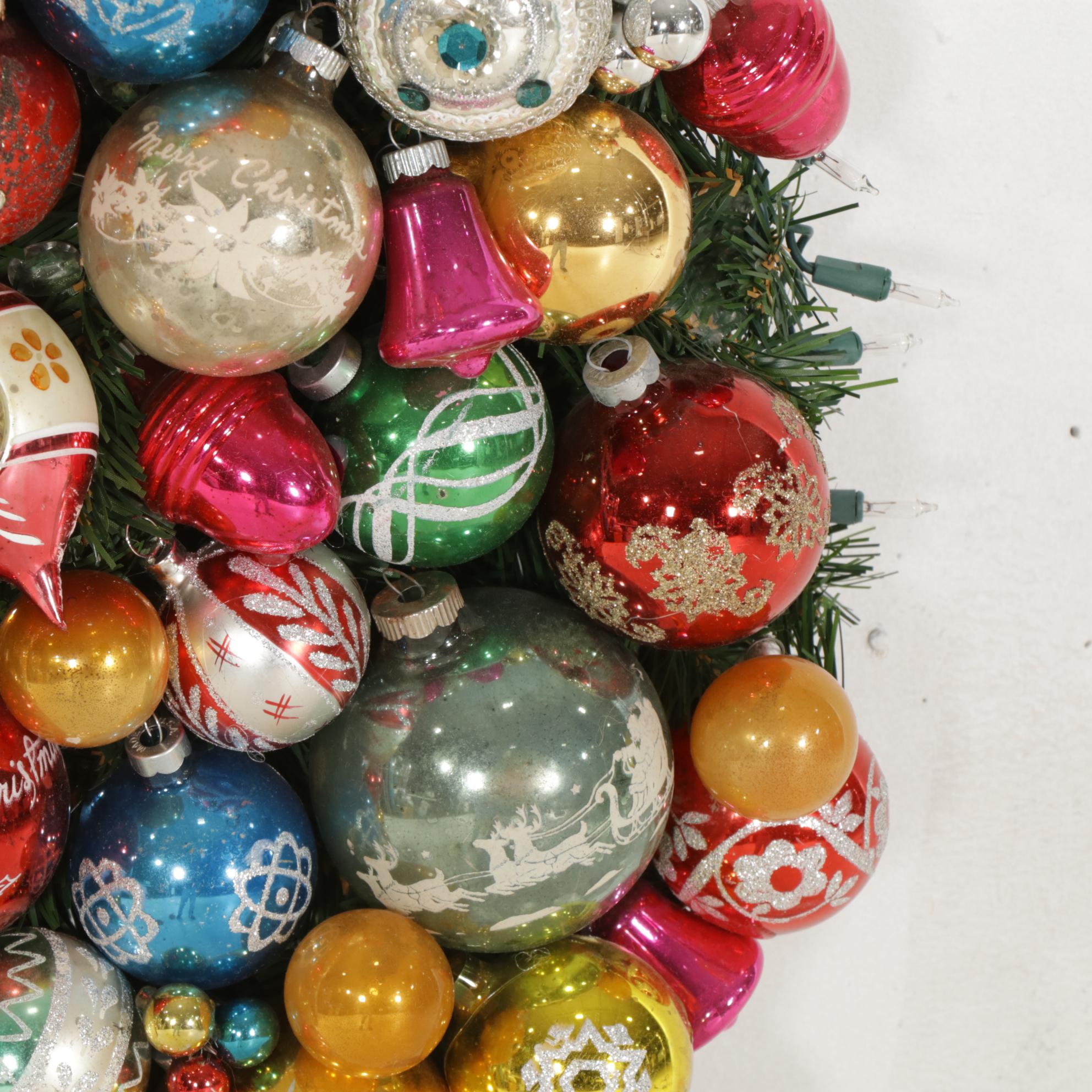 Illuminated Christmas Wreath with Glass Ornaments and Mirror