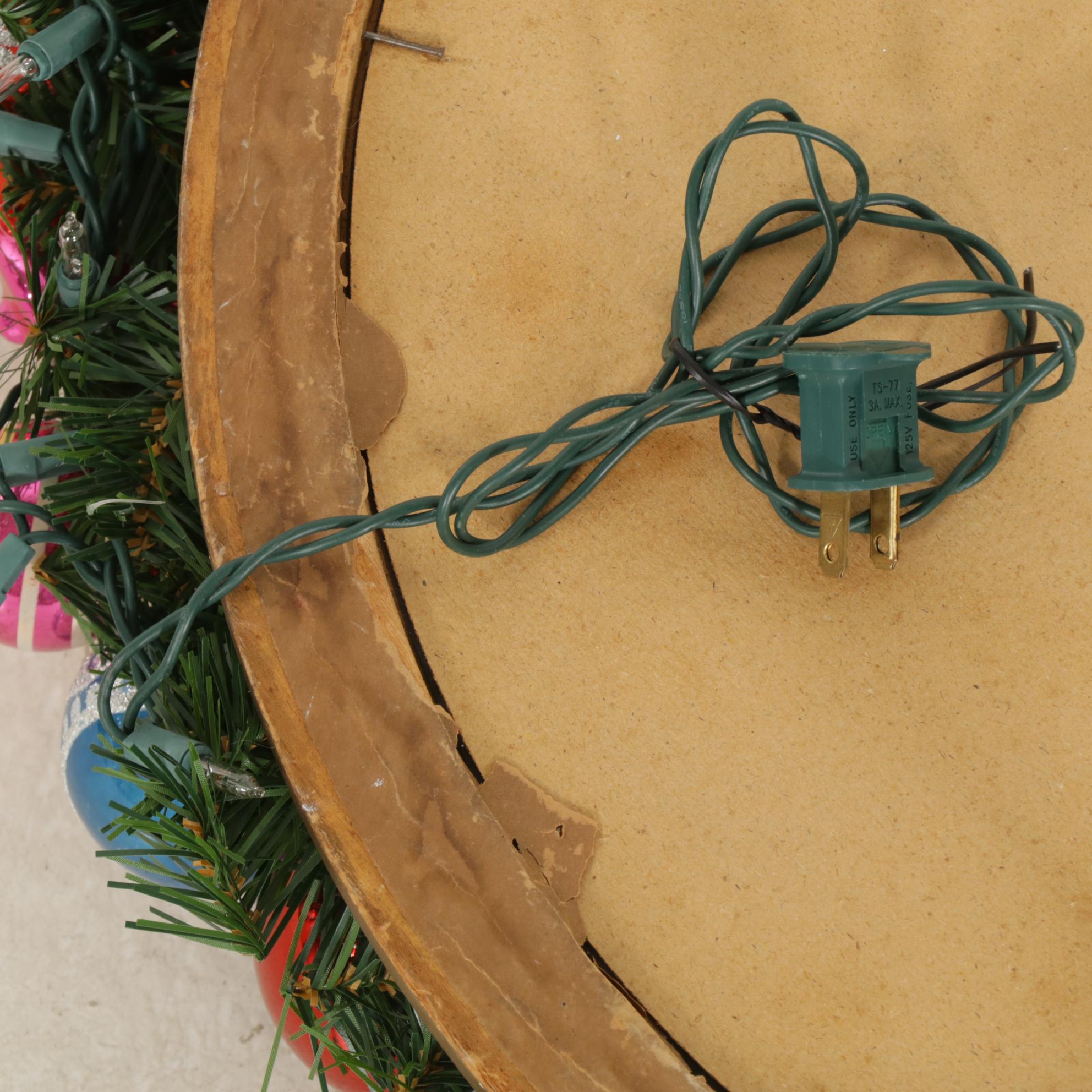 Illuminated Christmas Wreath with Glass Ornaments and Mirror