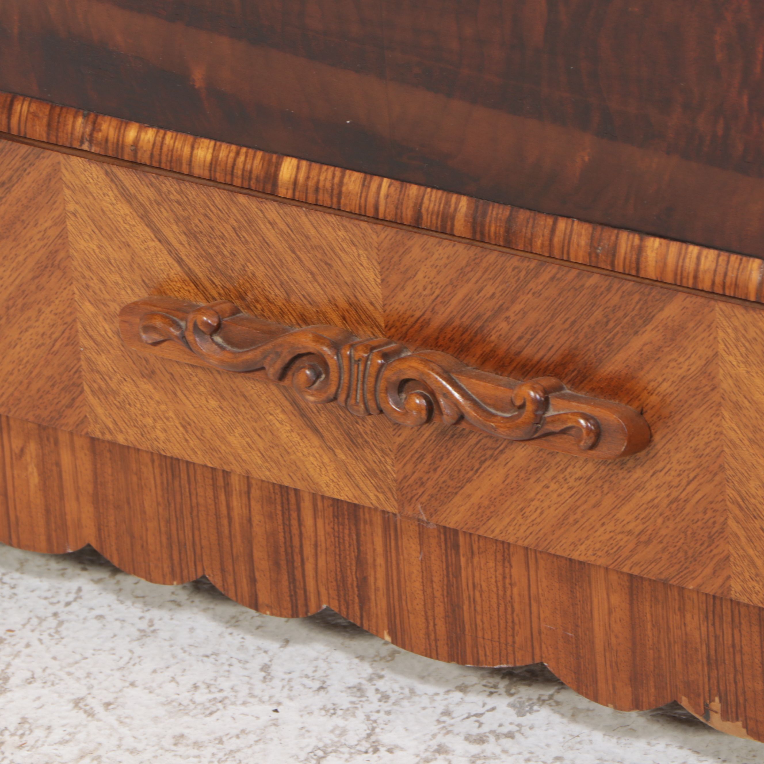 Lane Art Deco Style Burl and Walnut Waterfall Front Cedar Lined Chest