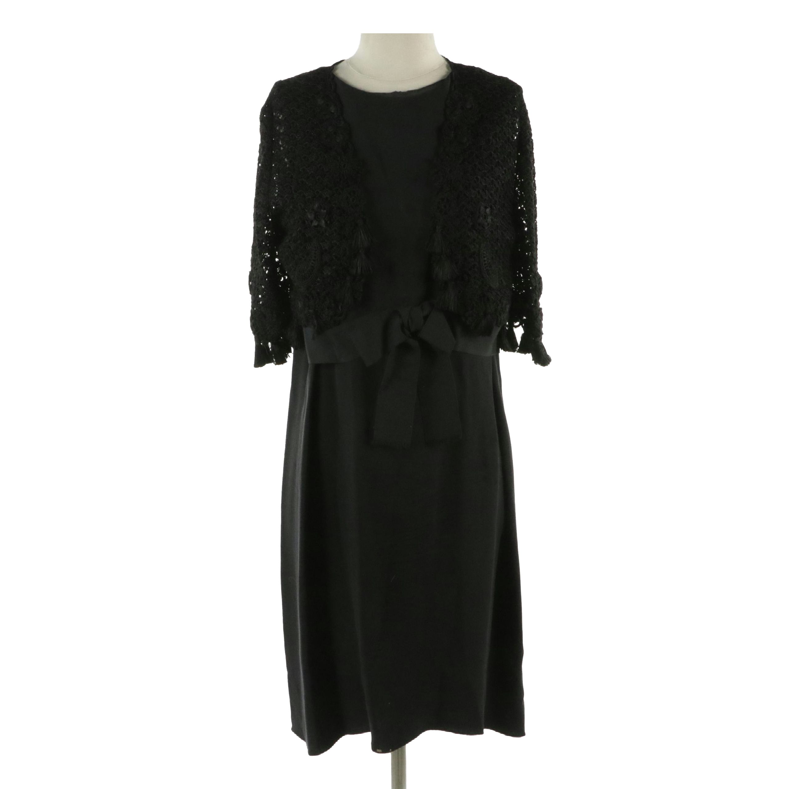 Oscar de la Renta Silk Sleeveless Dress and Silk Crochet Lace Tasseled Bolero