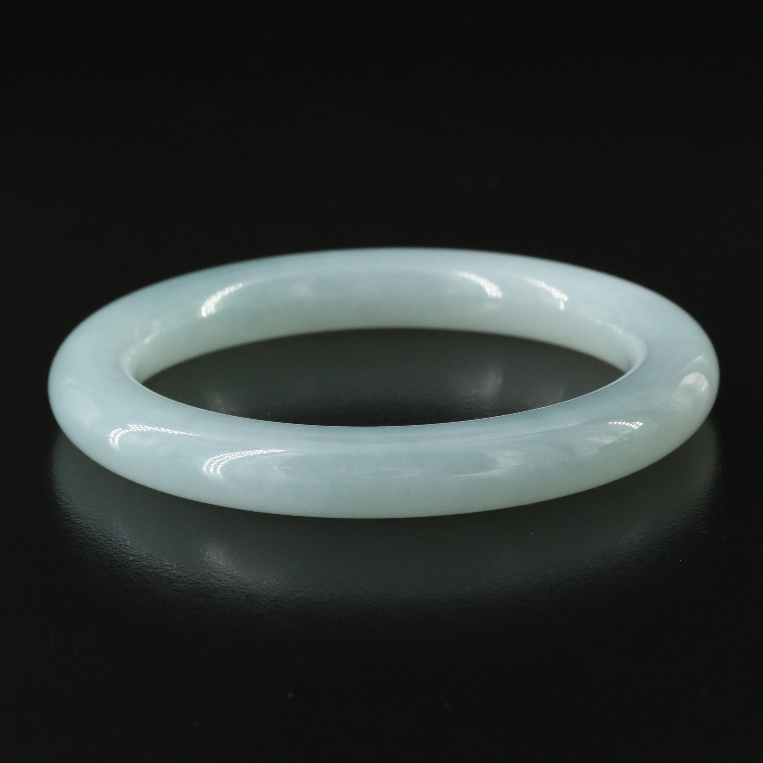 Jadeite Hololith Bangle with Stand