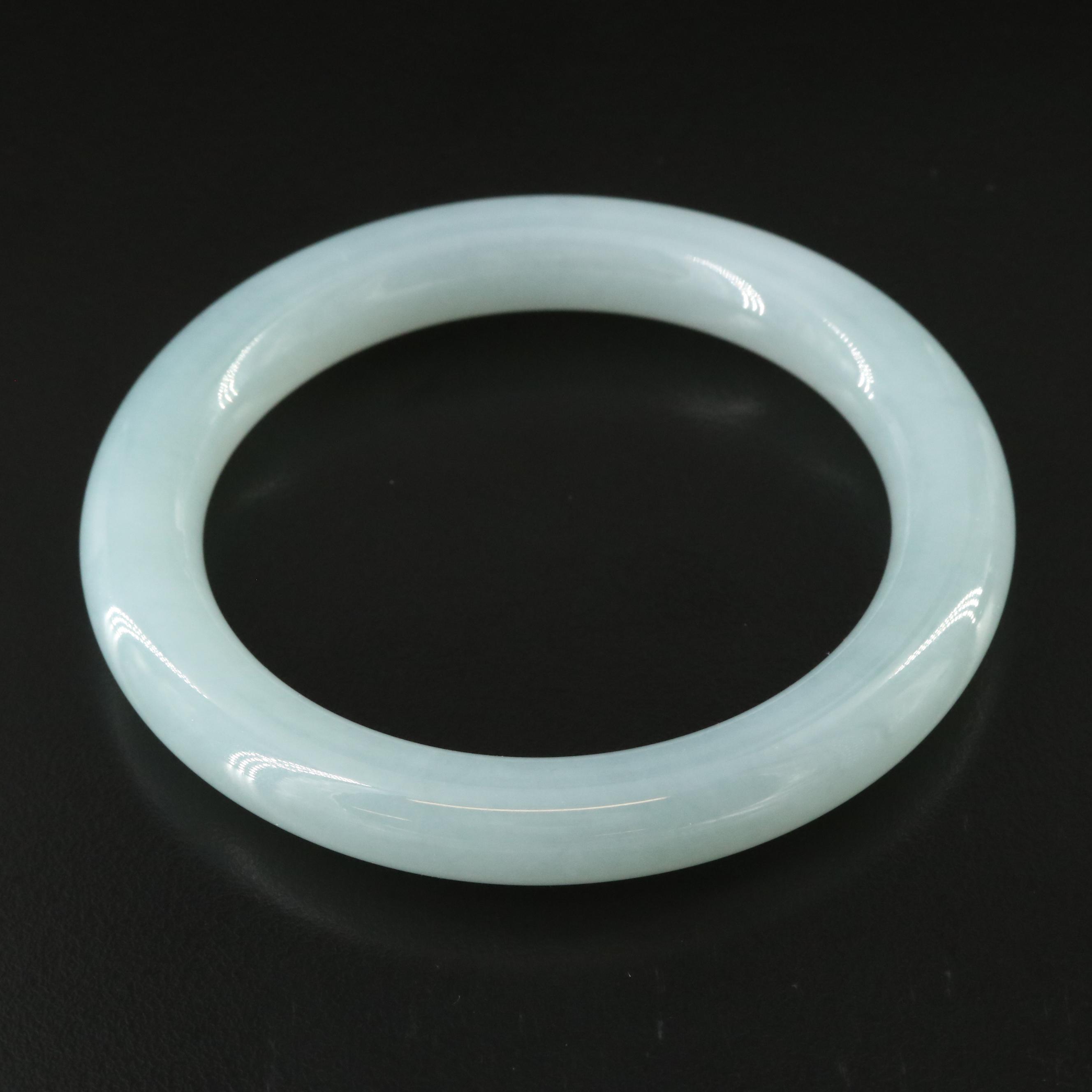Jadeite Hololith Bangle with Stand