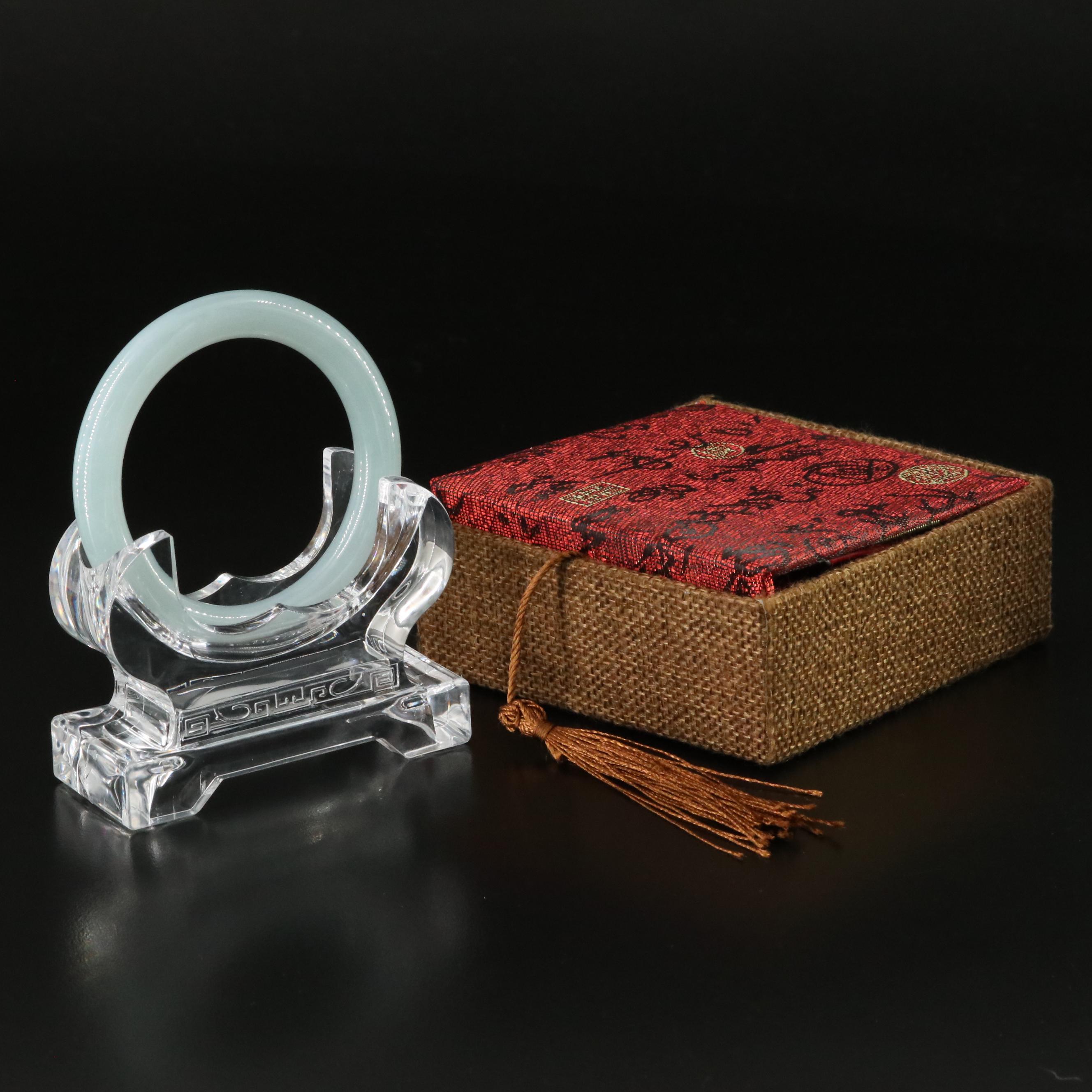 Jadeite Hololith Bangle with Stand