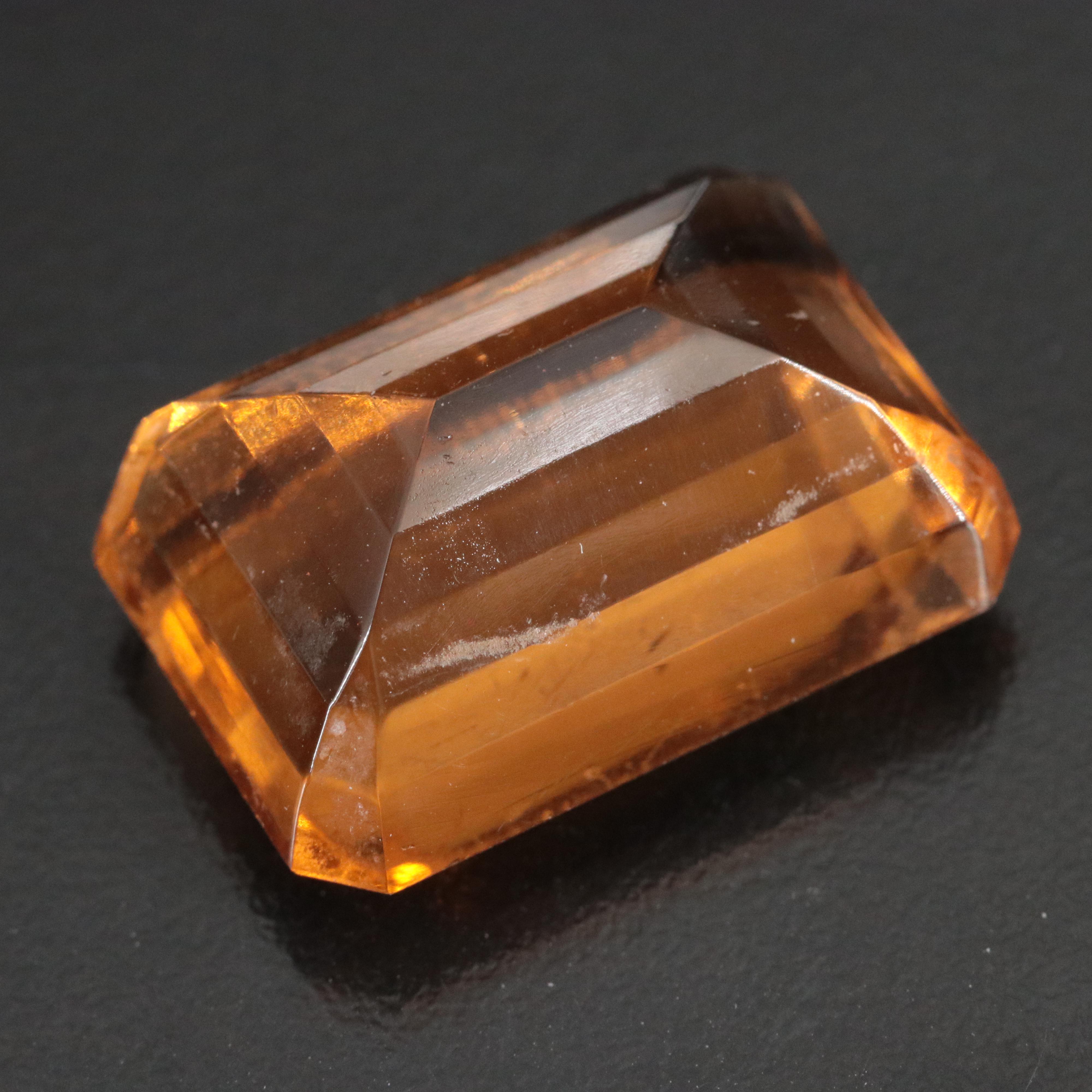 Loose 42.94 CT Glass