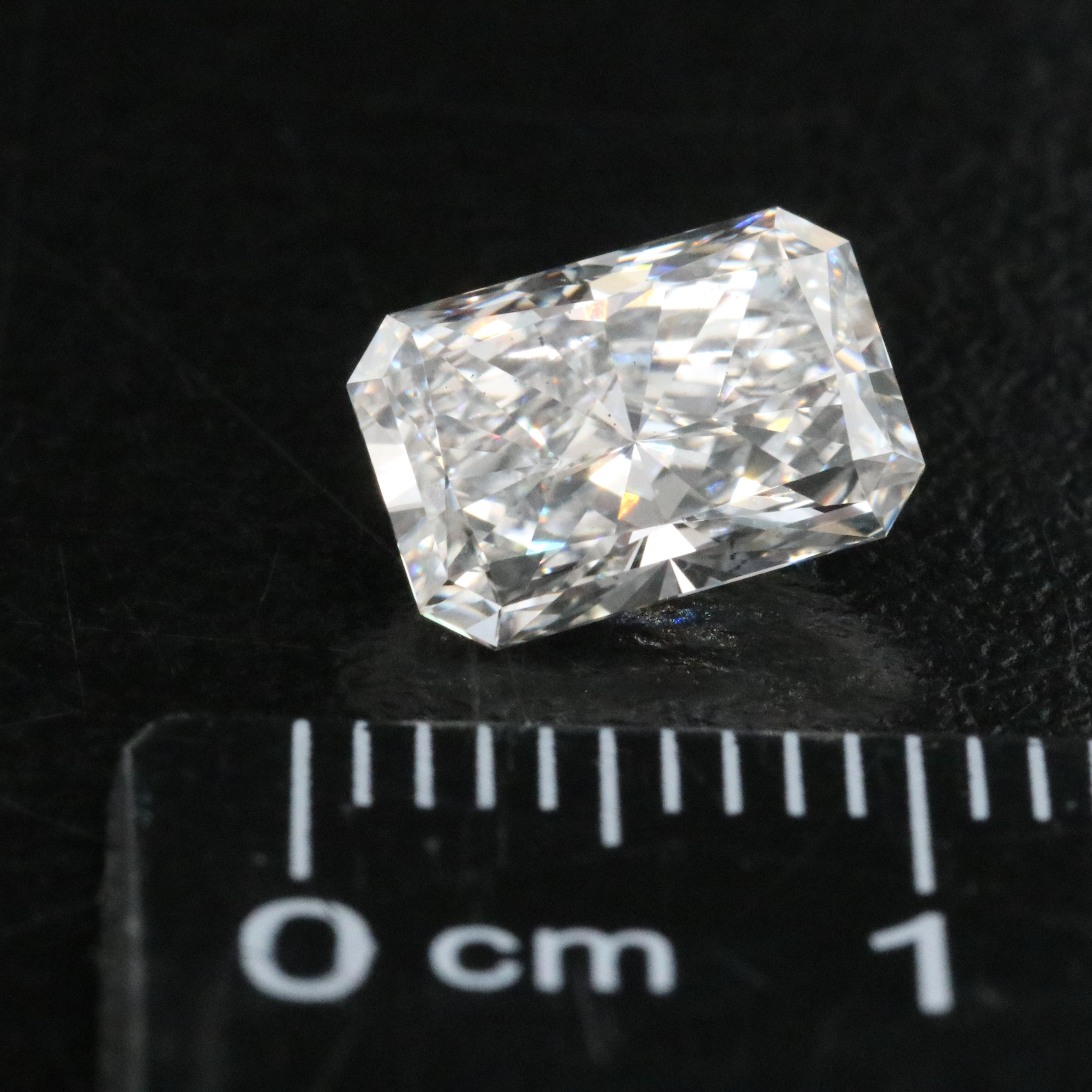 Loose 1.85 CT Lab Grown Diamond with IGI Report