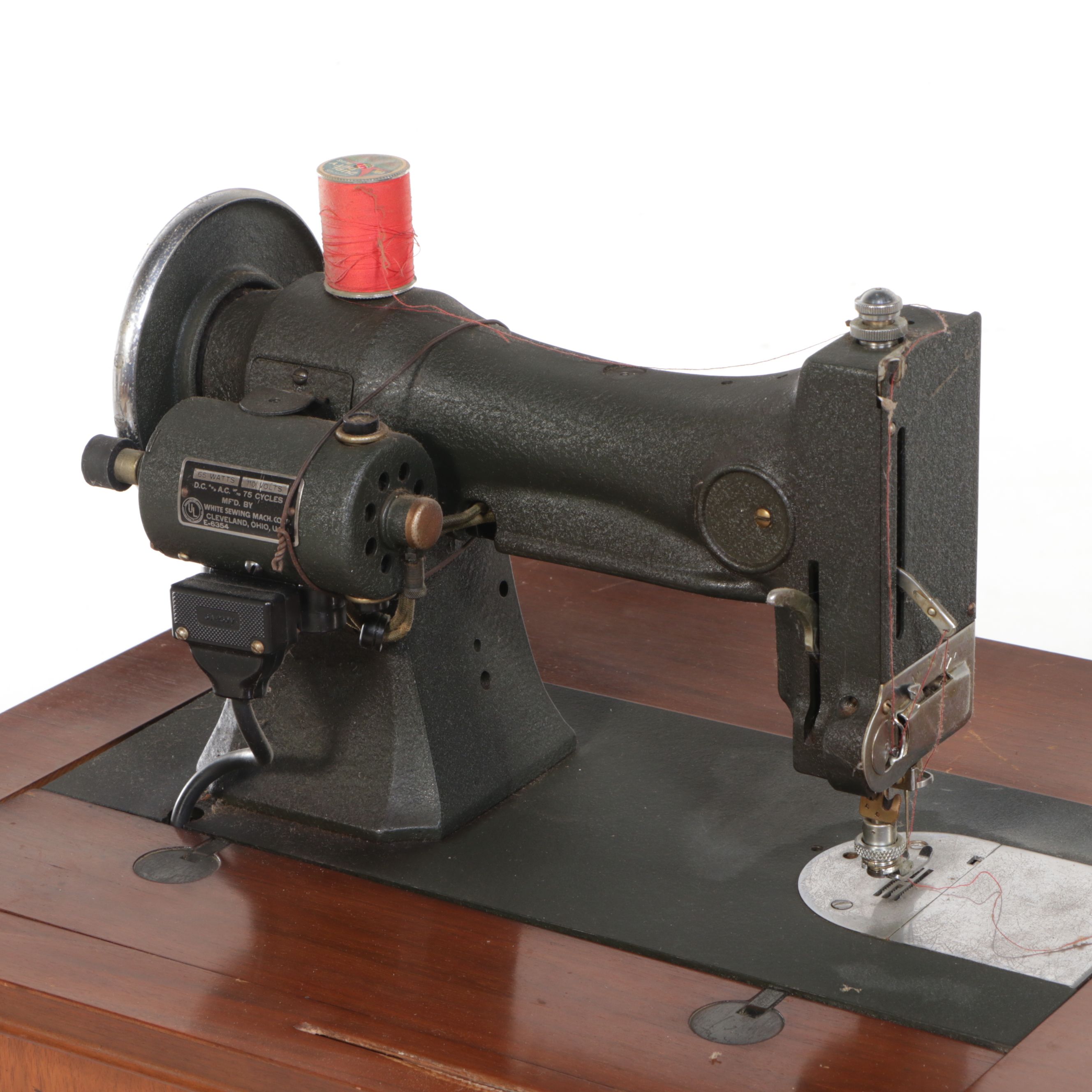 White Sewing Machine and Mahogany Veneer Sewing Machine Table