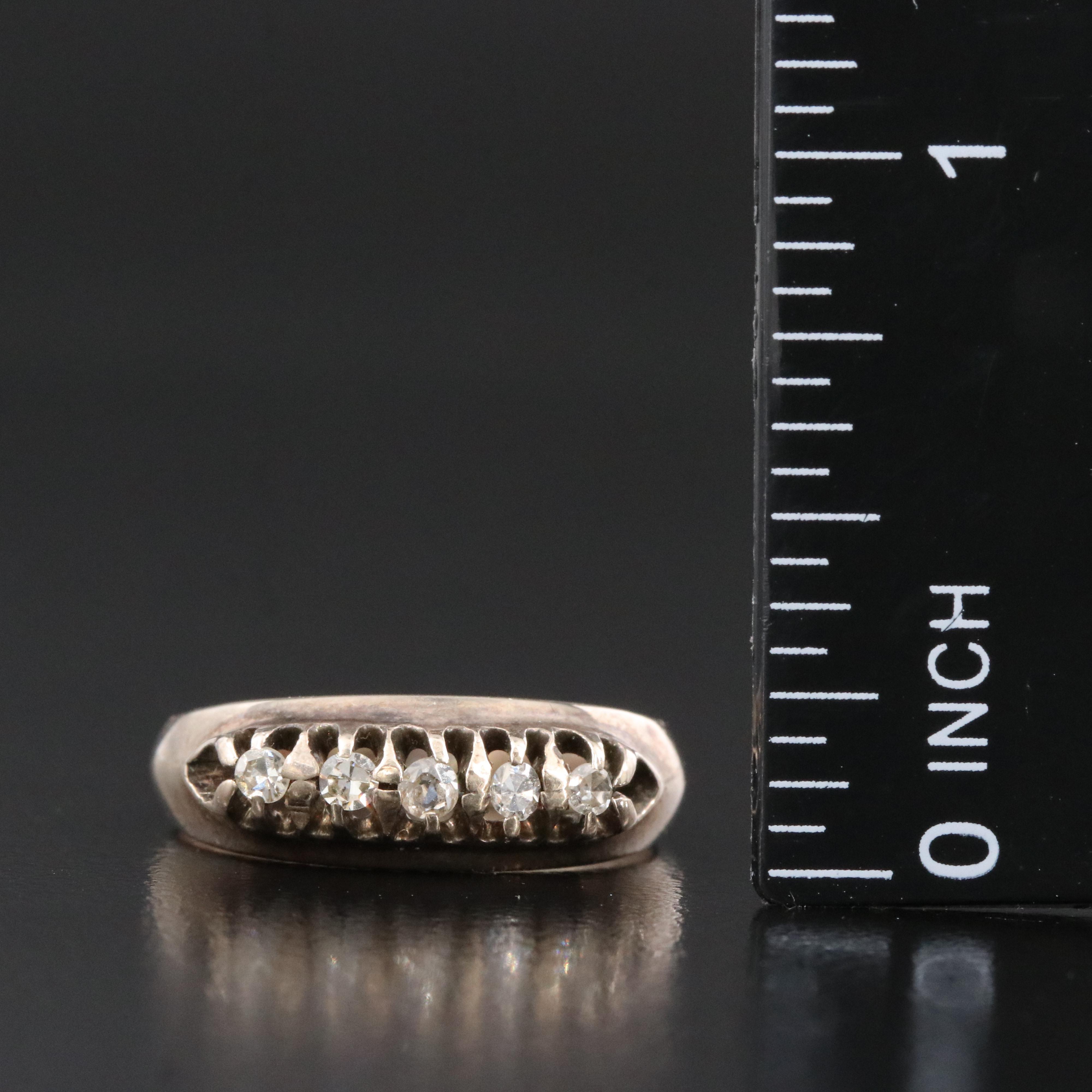 Vintage 10K 0.17 CTW Diamond Ring