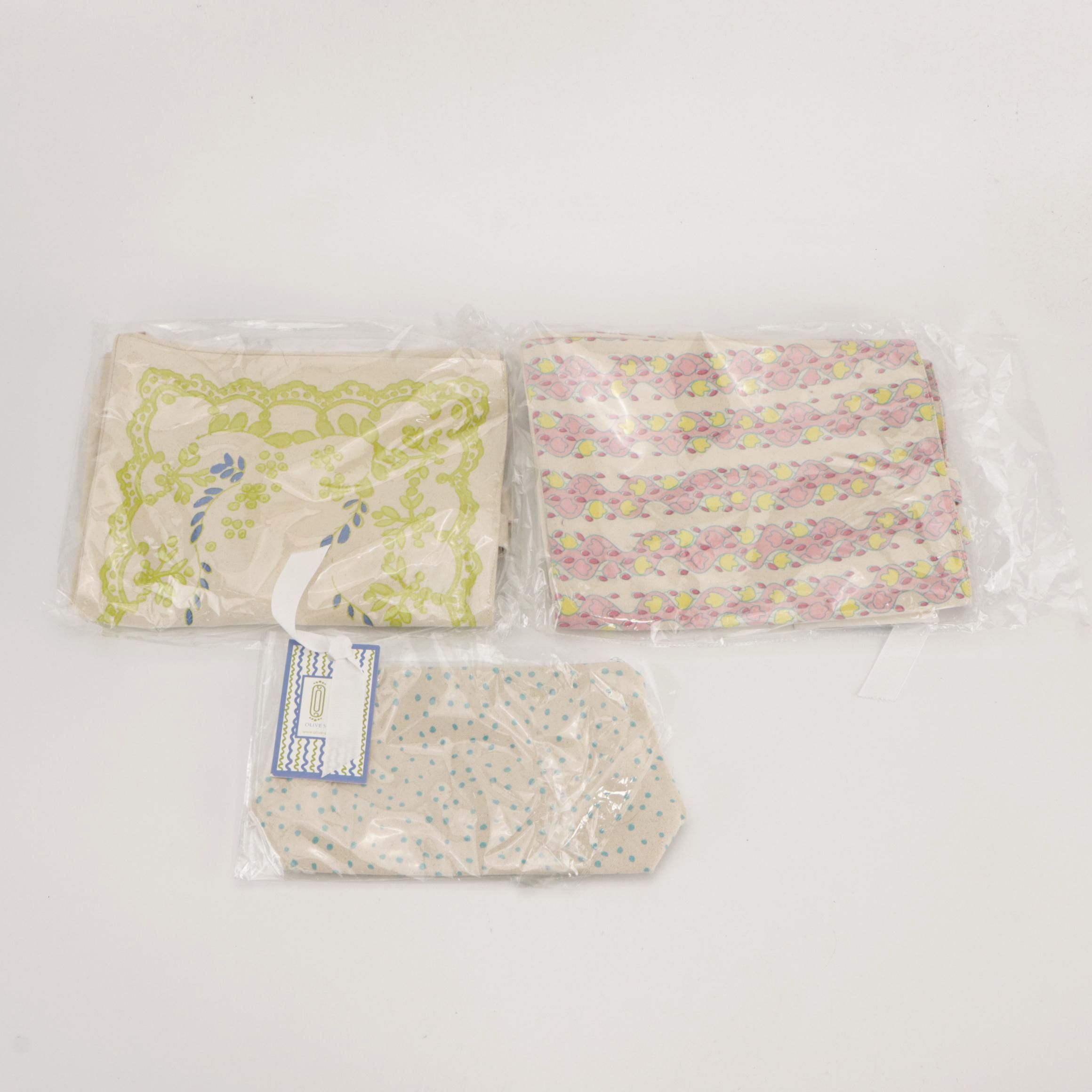 Olive Street Totes and Zip Pouch in Multicolored Printed Cotton Canvas