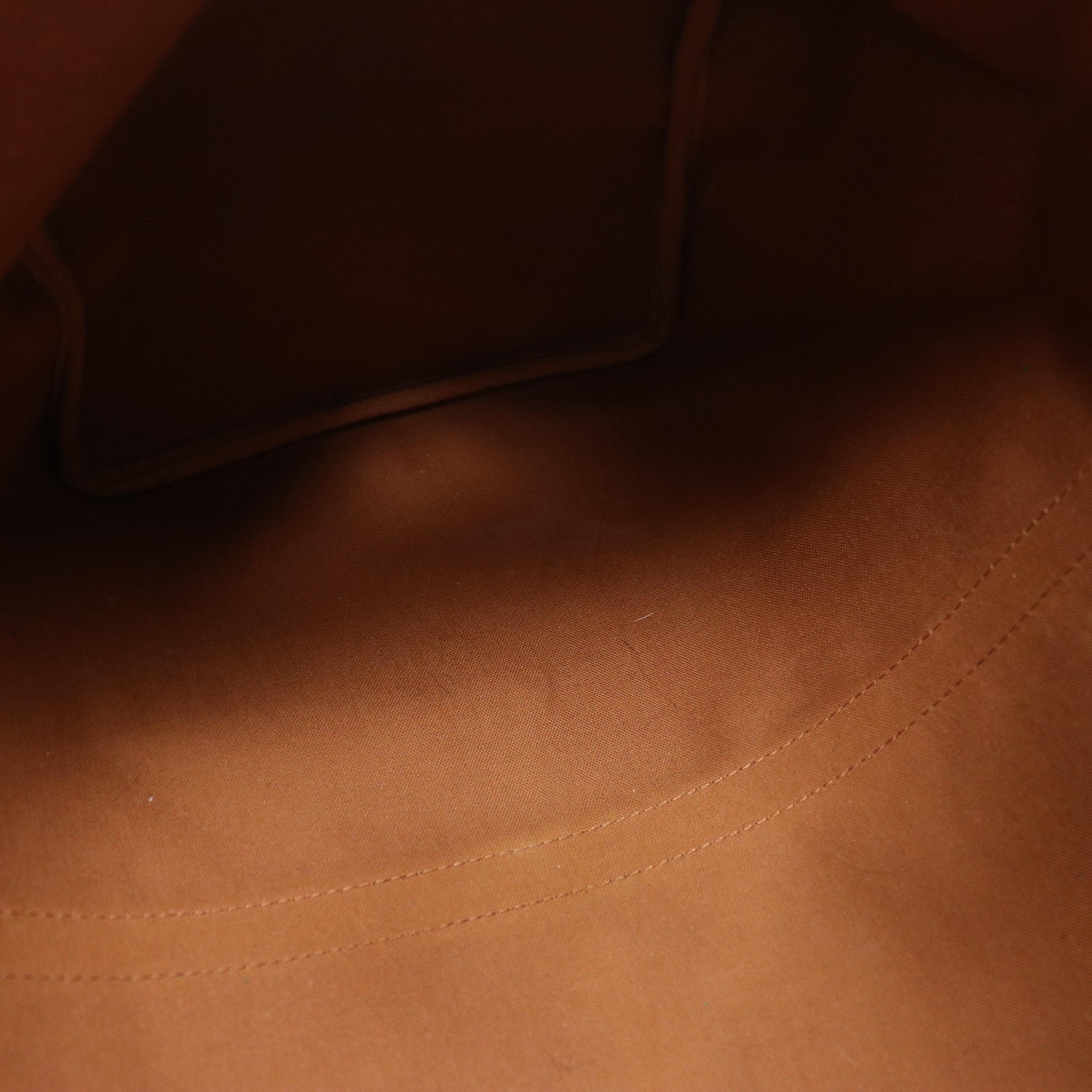 Louis Vuitton Keepall 50 in Monogram Canvas and Vachetta Leather