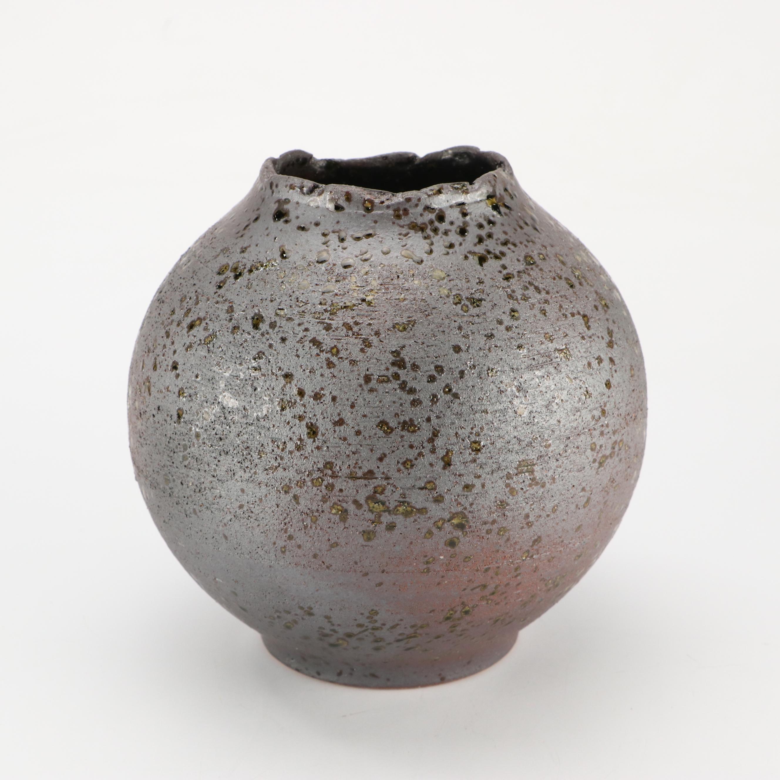 Matsu Zakaya Japanese Shigaraki Ware Vase with Presentation Box