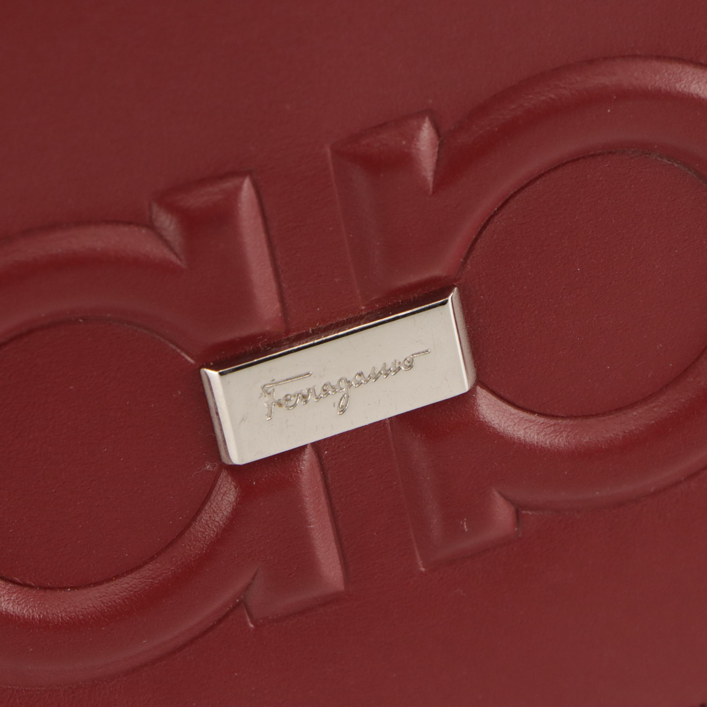 Salvatore Ferragamo Wristlet Zip Pouch in Burgundy Leather