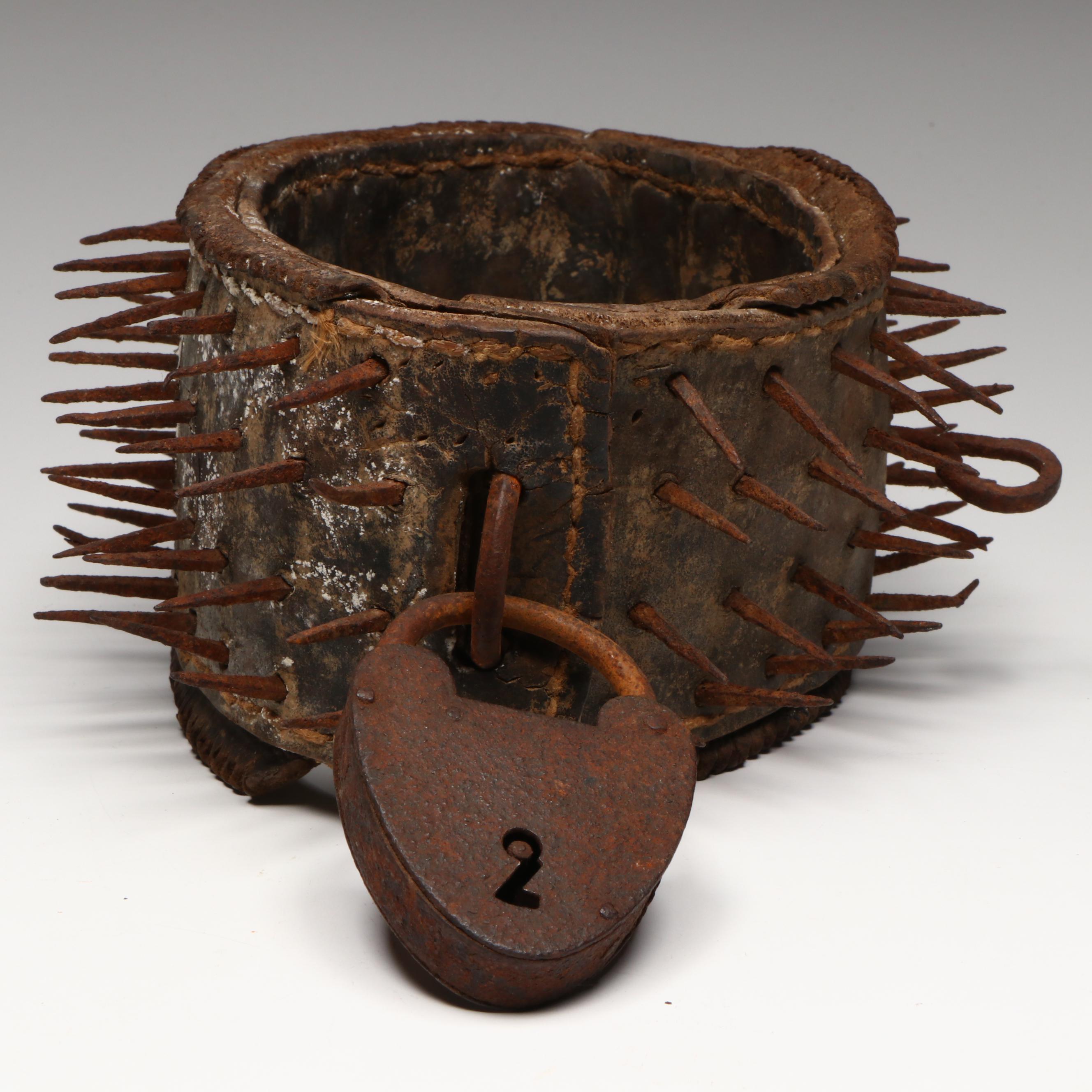 Anti-Wolf Leather and Iron Spiked Guard Dog Collar, 17th or 18th Century