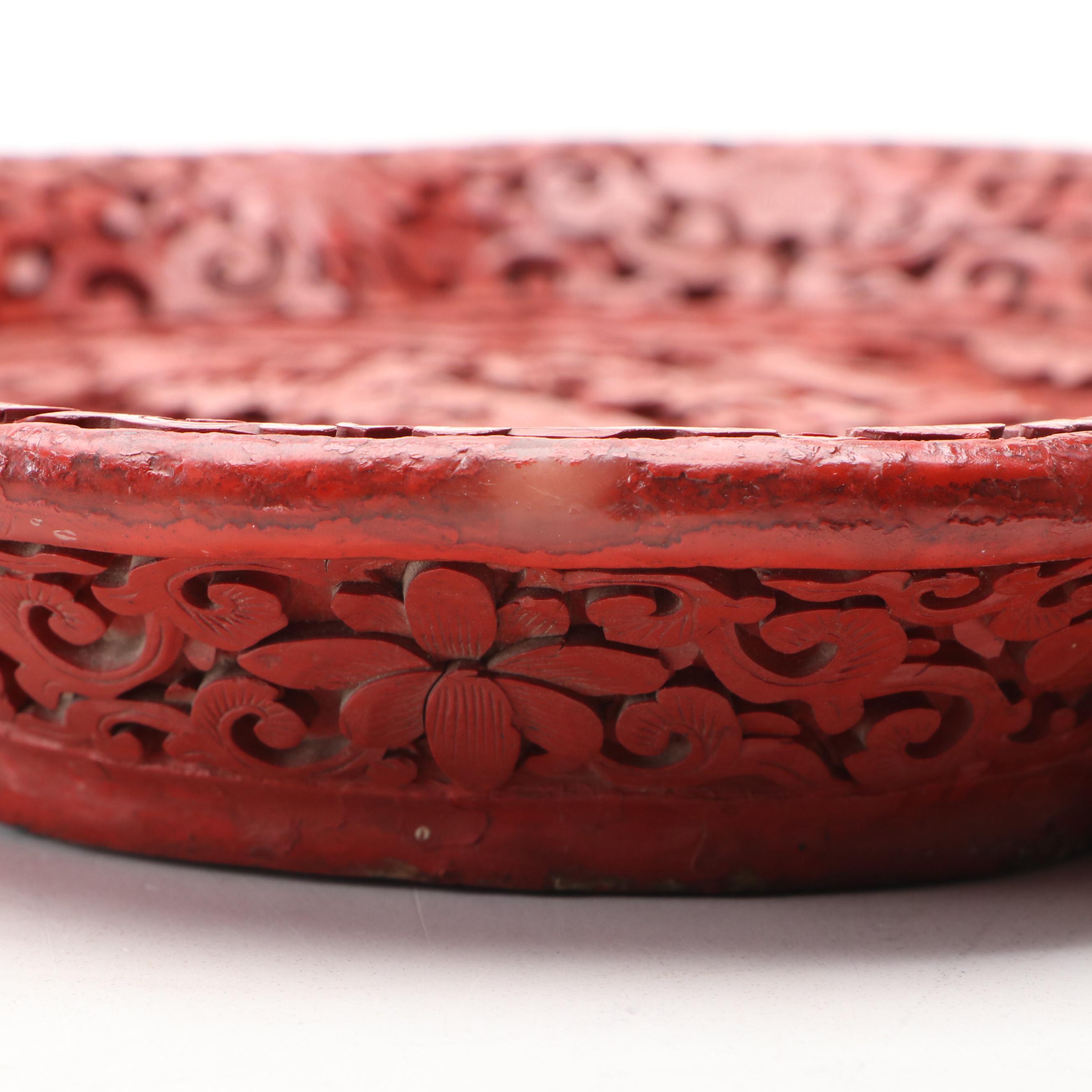 Chinese Cinnabar Lacquerware Plate, Early to Mid-20th Century