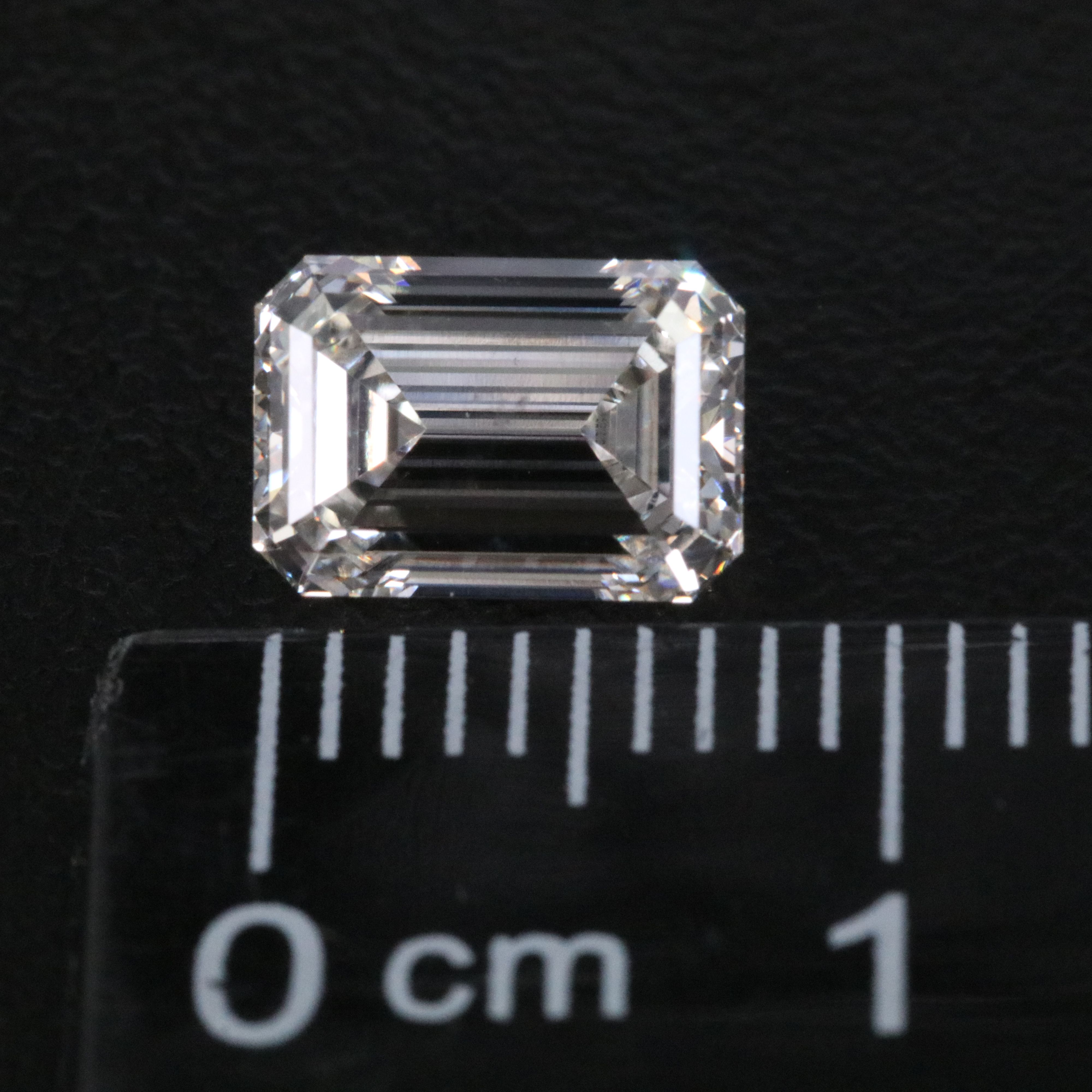 Loose 1.59 CT Lab Grown Diamond with IGI Report