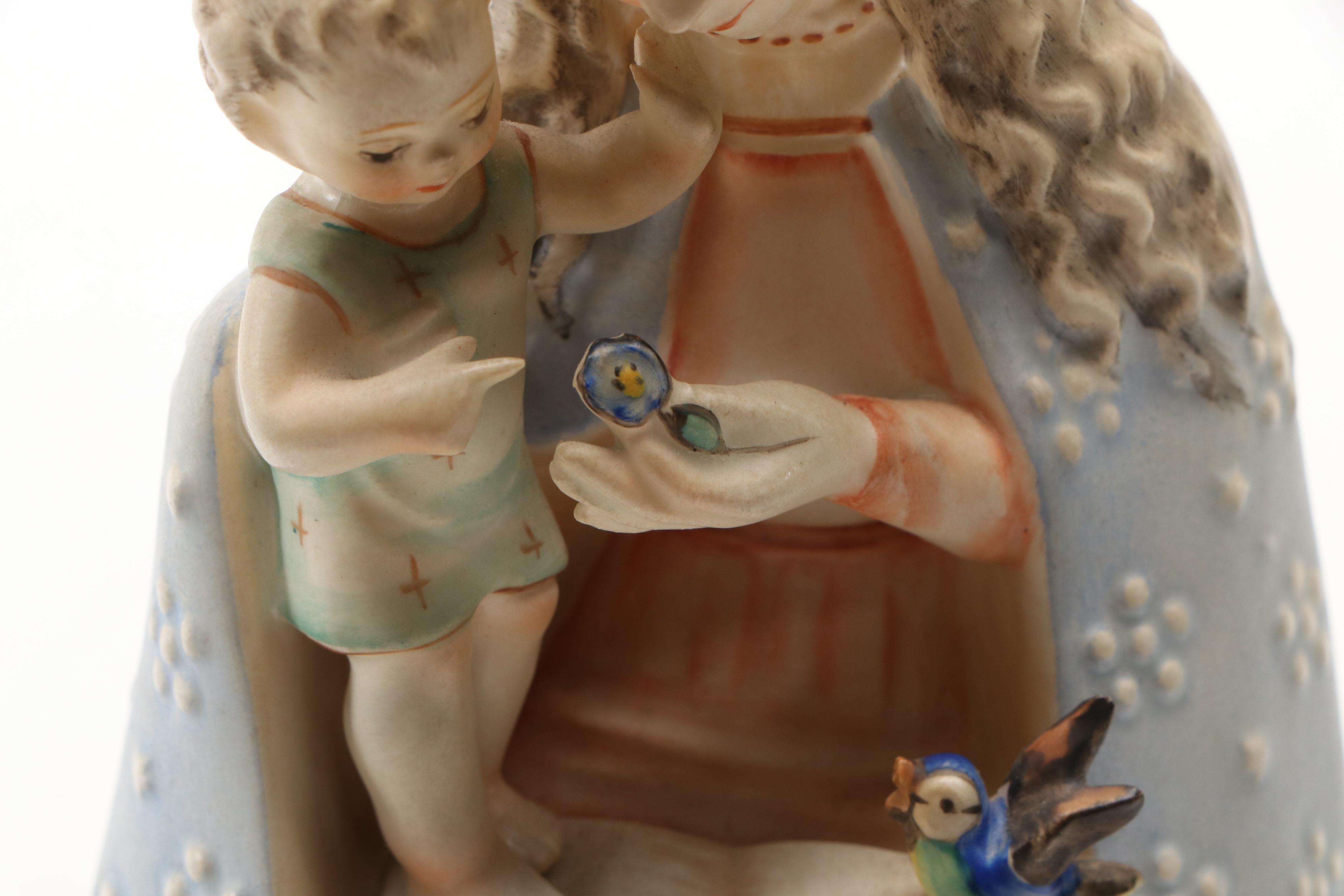 Goebel "Flower Madonna" Porcelain Hummel Figurine, Mid to Late 20th Century