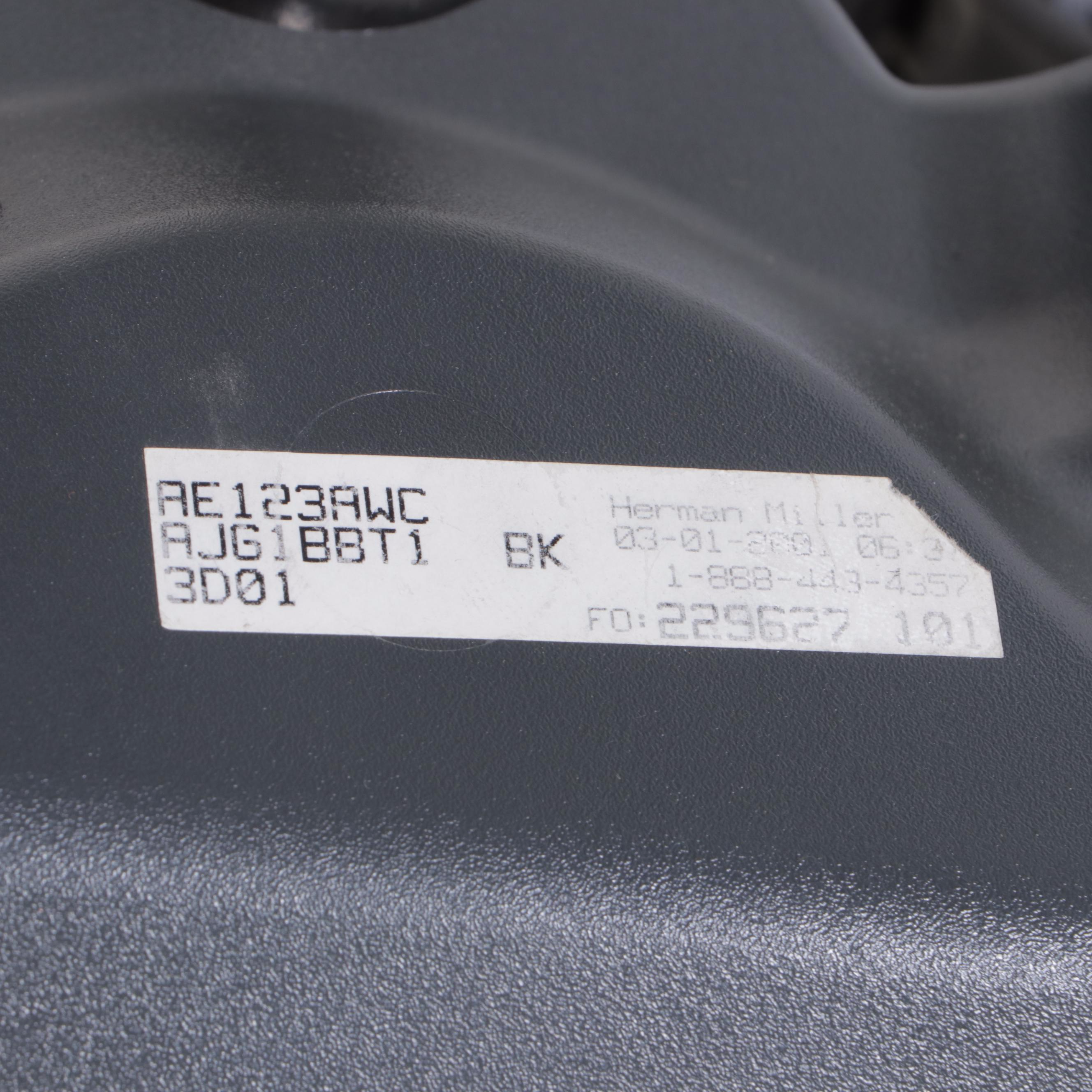 Herman Miller "Aeron" Office Chair