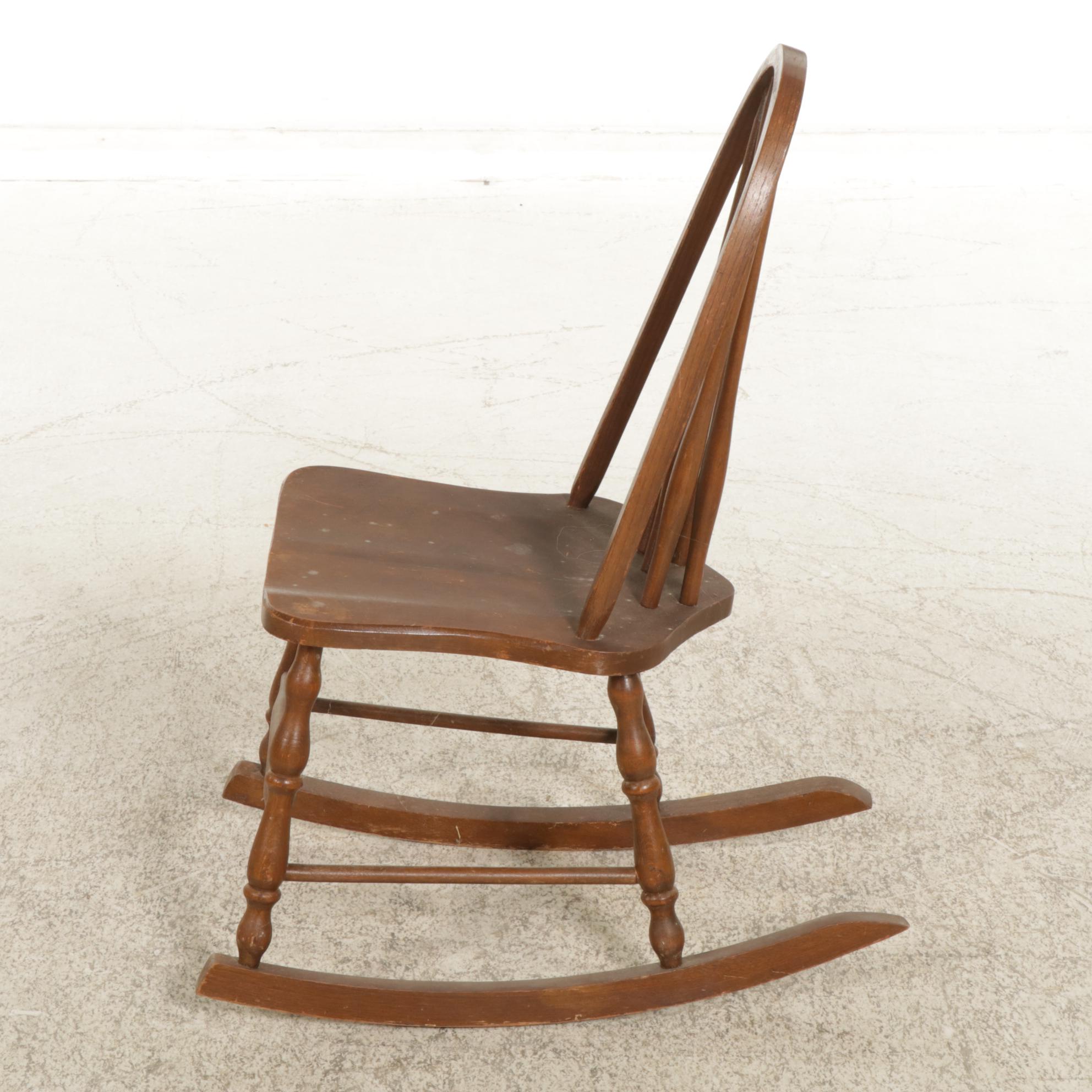 Union City Brace-Back Windsor Rocking Chair, Early 20th Century