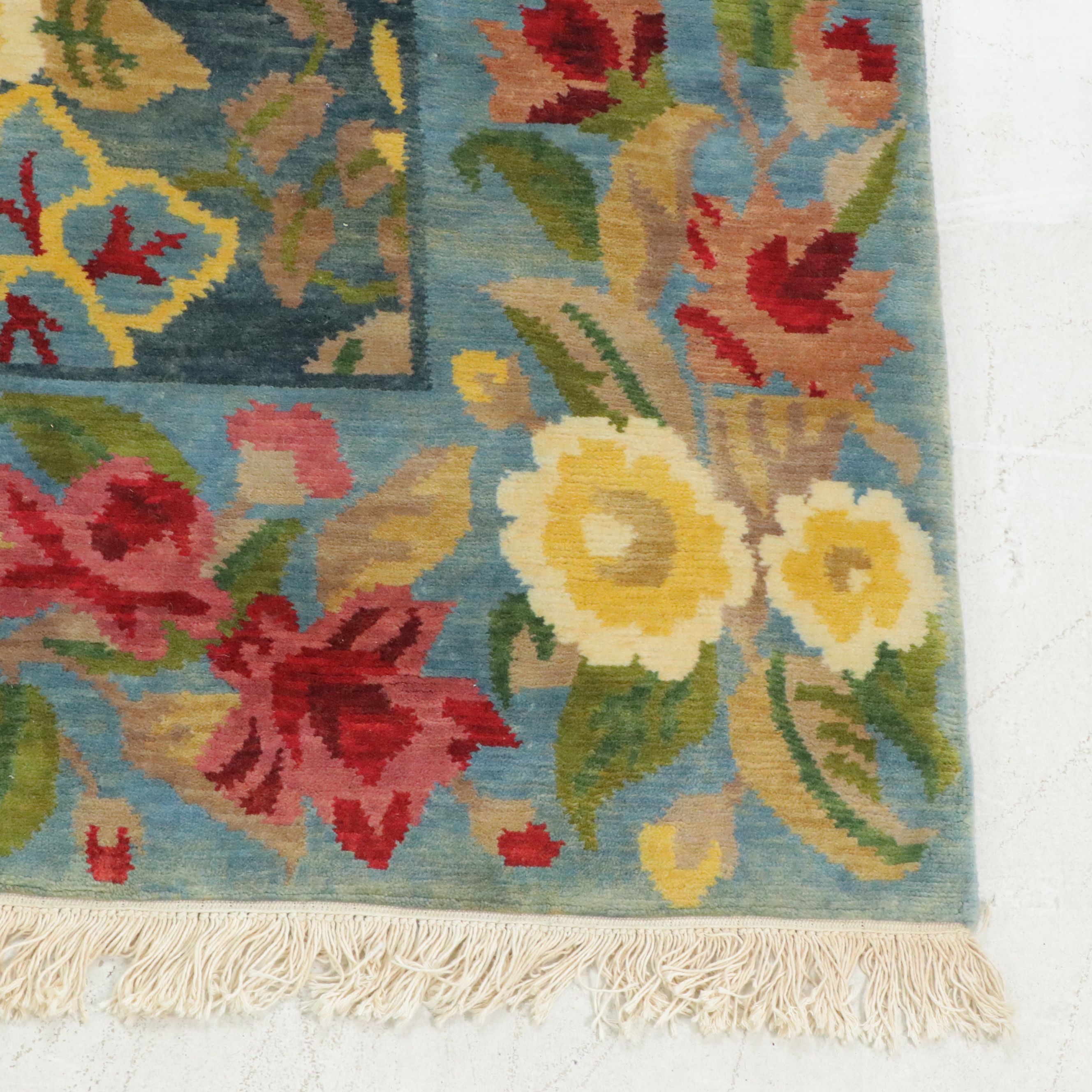 7'9 x 10' Hand-Knotted Indian Floral "Seville" Area Rug