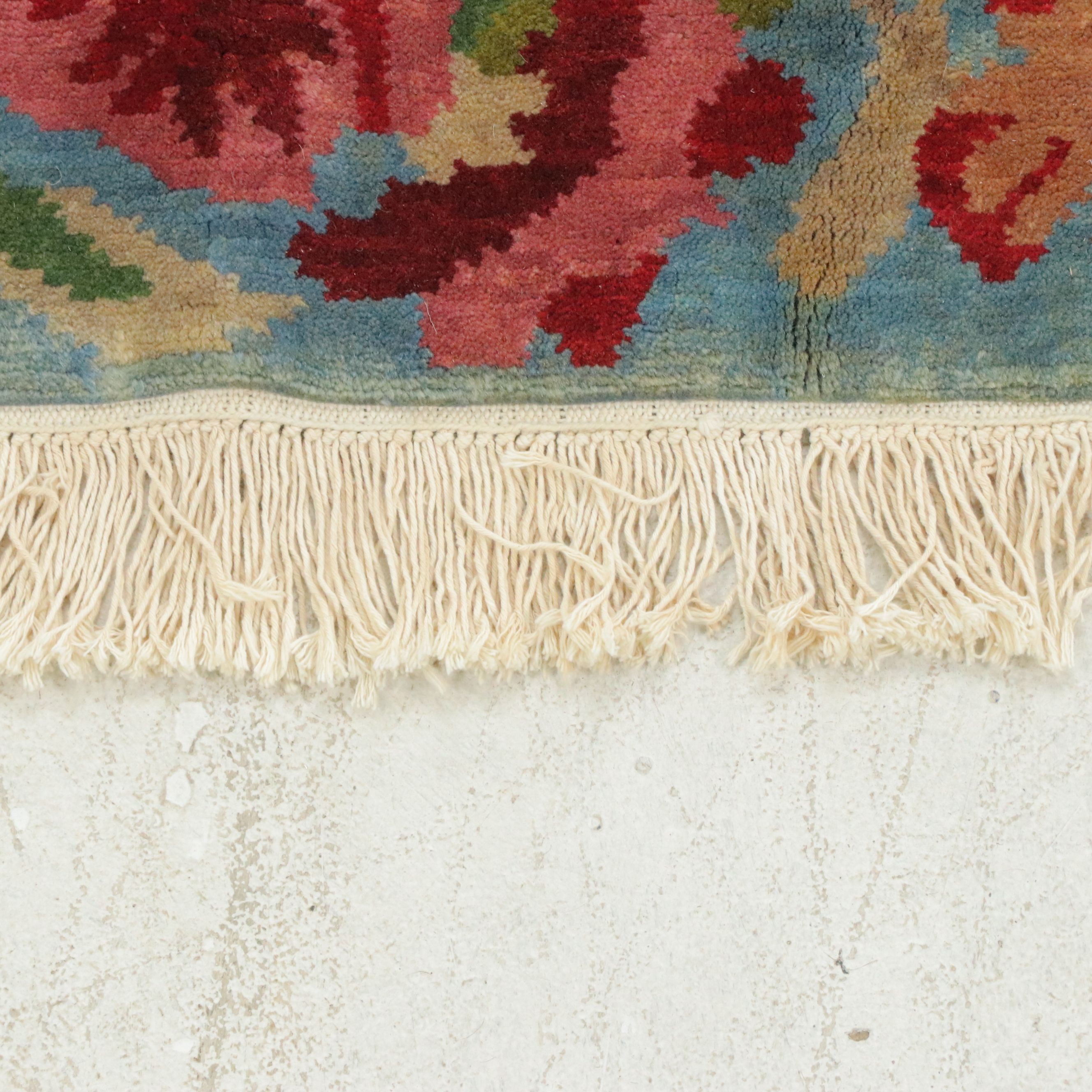 7'9 x 10' Hand-Knotted Indian Floral "Seville" Area Rug