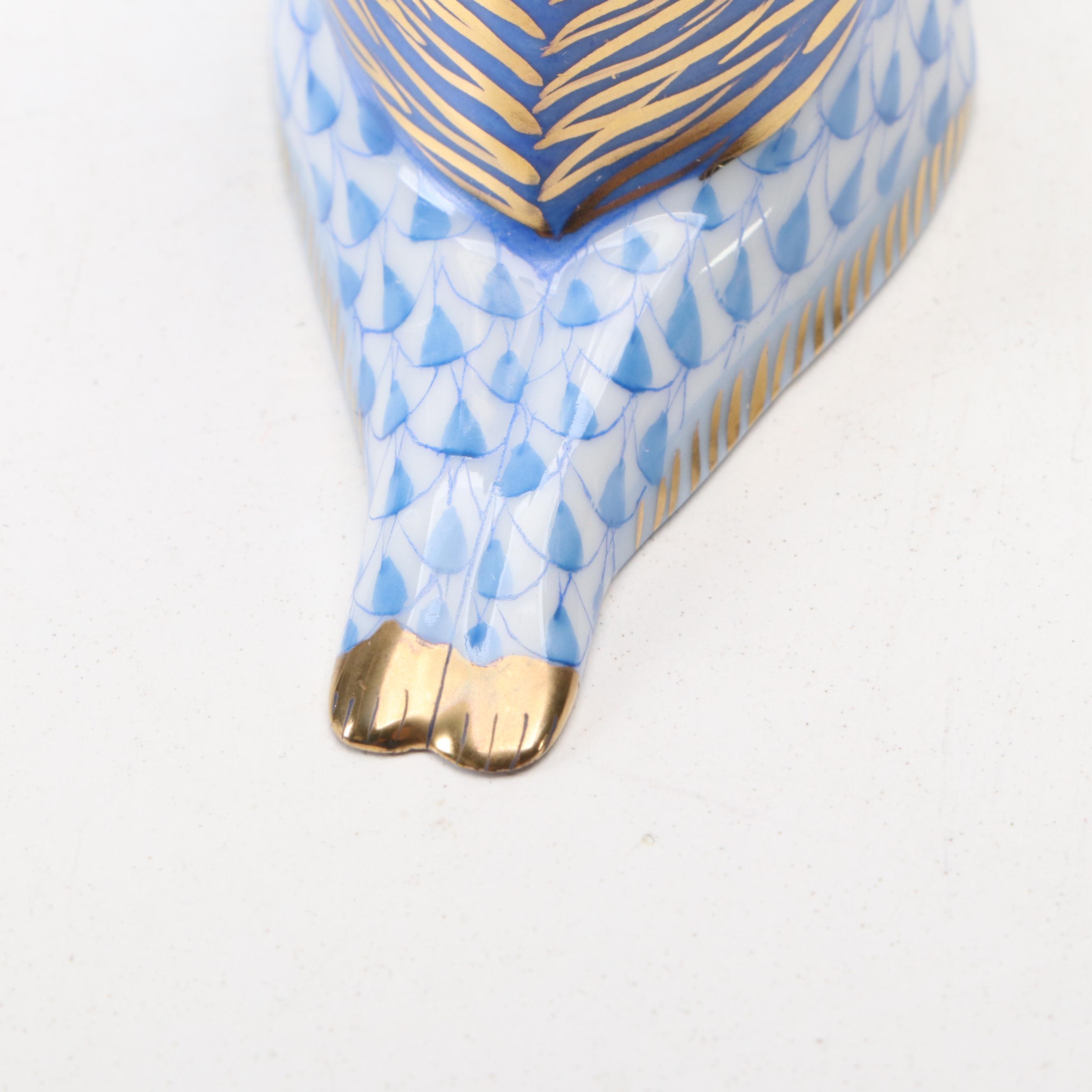 Herend Porcelain Blue Fishnet Gilt Accented Collie Figurine, 1994